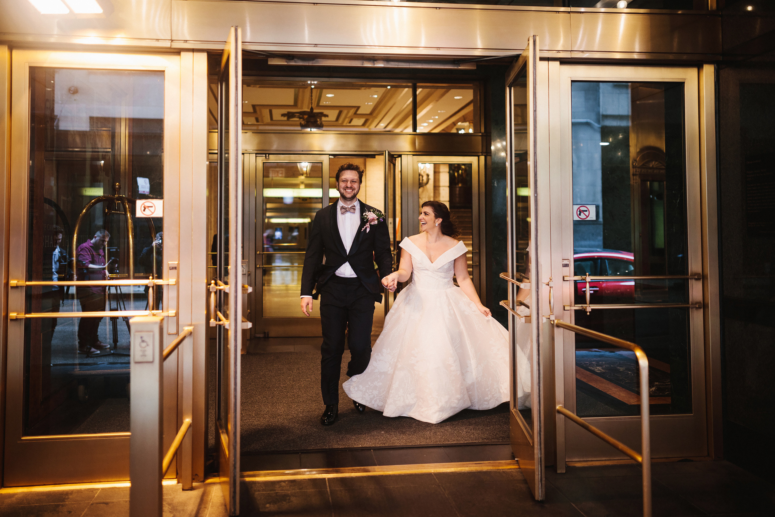 Vasilii & Samantha 04.30.2022. Wedding family event photographer in Chicago Nick Yushevich