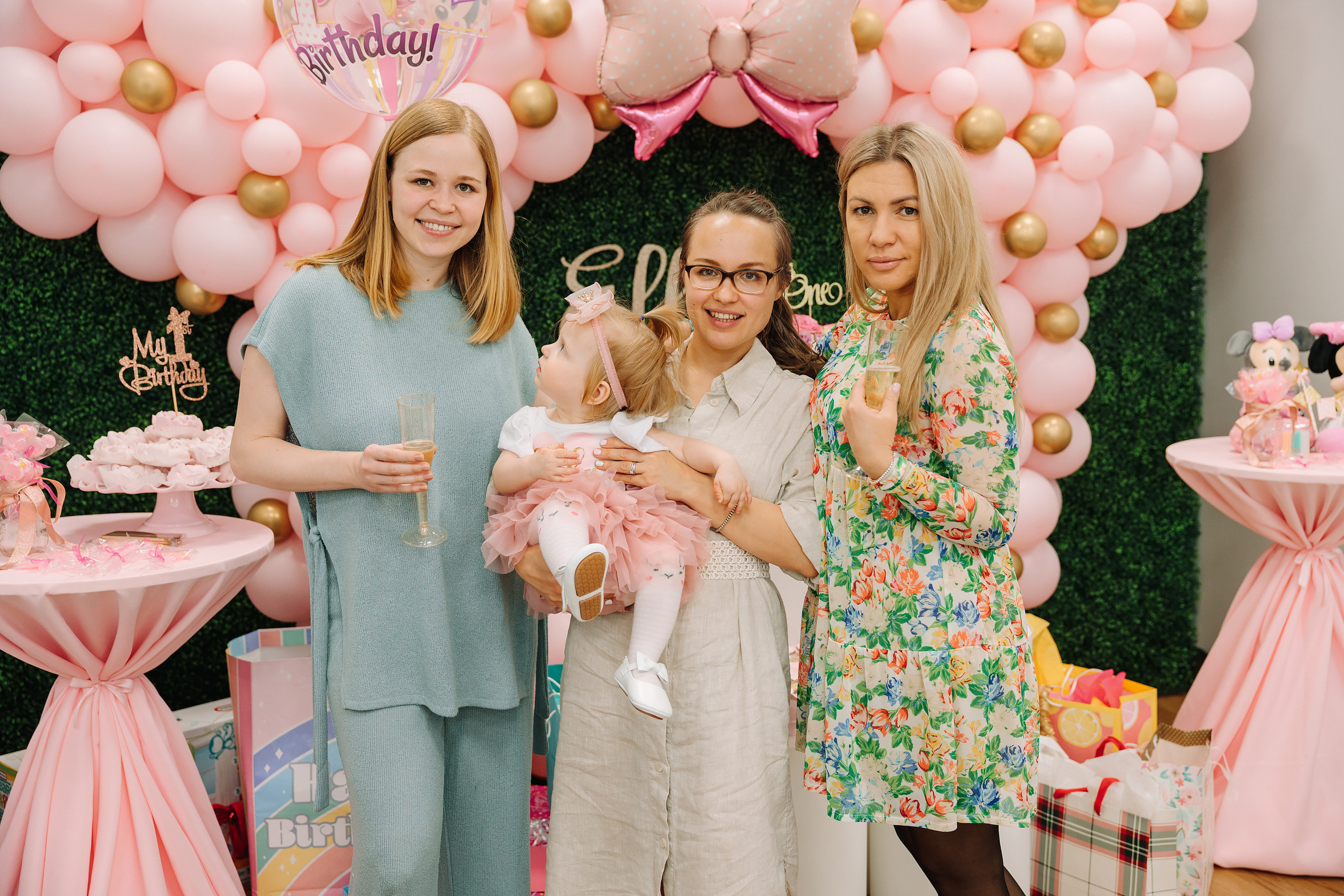 05.08.2022 First birthday. Wedding family event photographer in Chicago Nick Yushevich