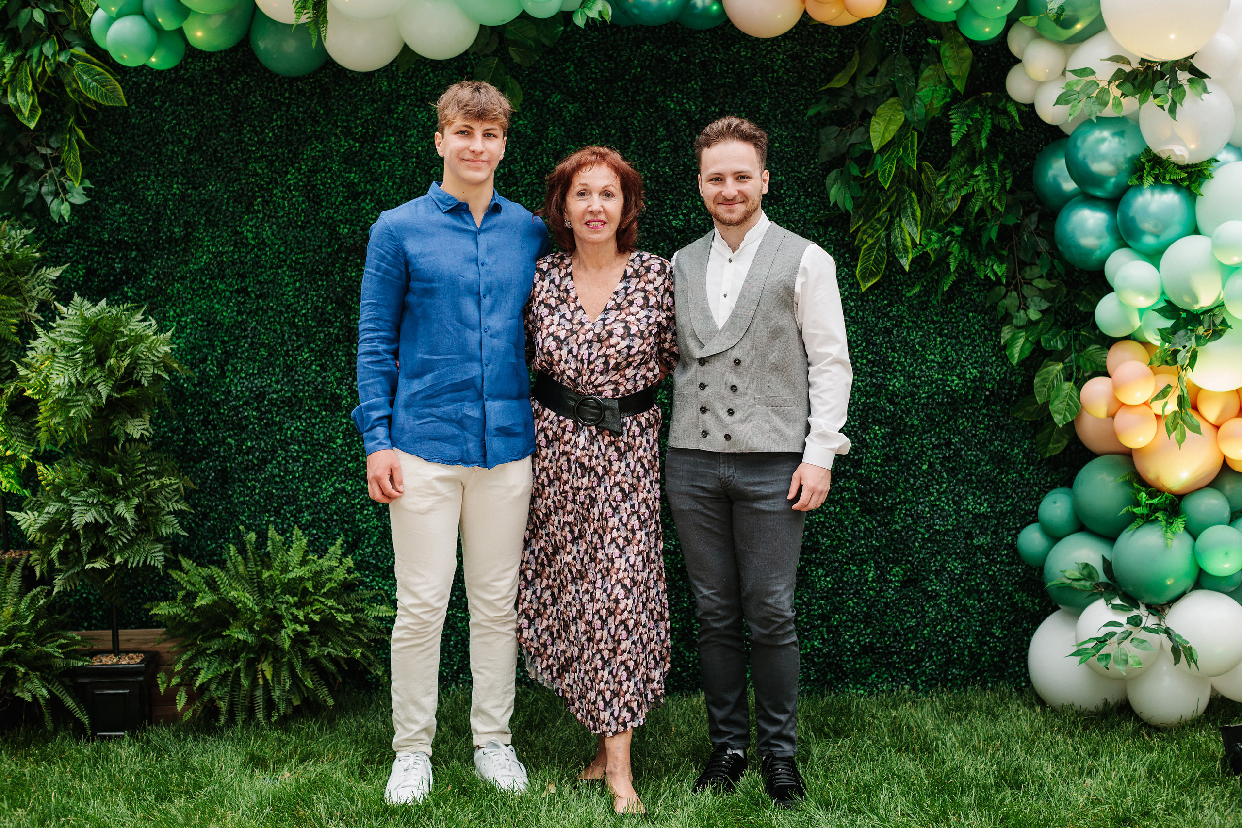 06.04.22 Graduation Party. Wedding family event photographer in Chicago Nick Yushevich