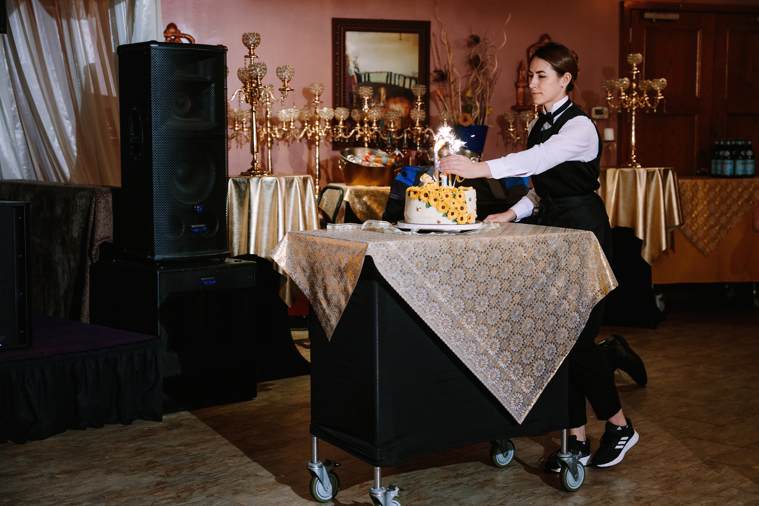 07.10.2022 First birthday. Wedding family event photographer in Chicago Nick Yushevich