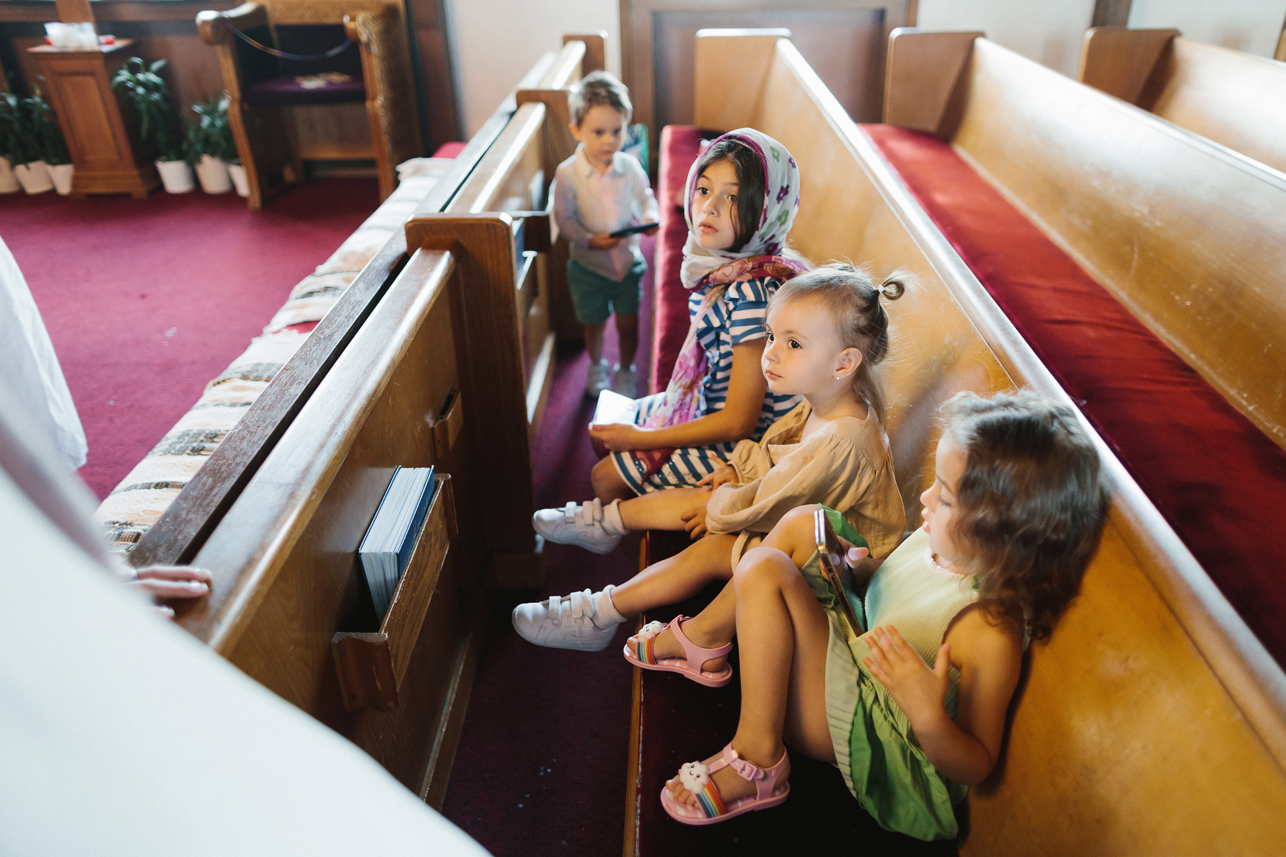 28.05.22 Family Photoshoot and Christening. Wedding family event photographer in Chicago Nick Yushevich