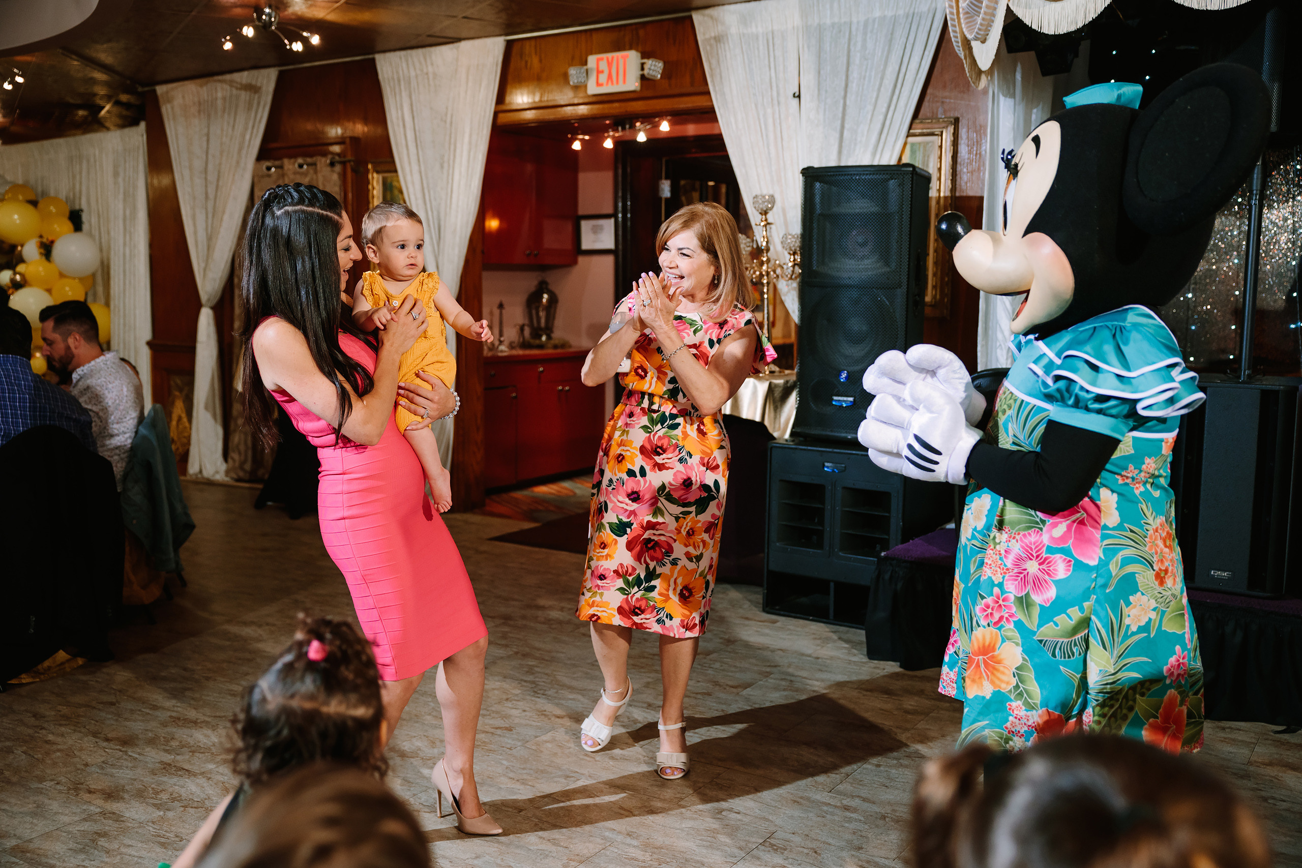 07.10.2022 First birthday. Wedding family event photographer in Chicago Nick Yushevich