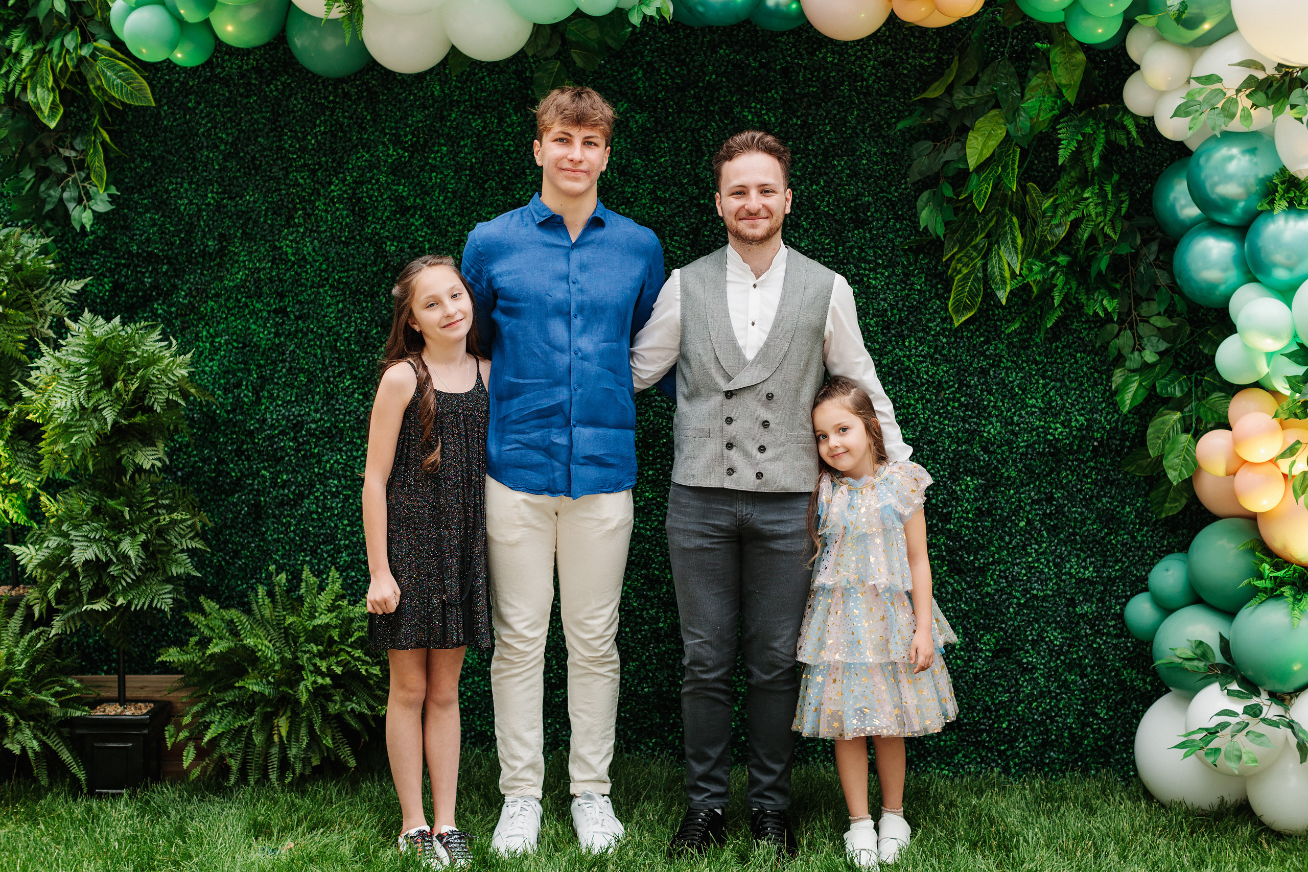 06.04.22 Graduation Party. Wedding family event photographer in Chicago Nick Yushevich