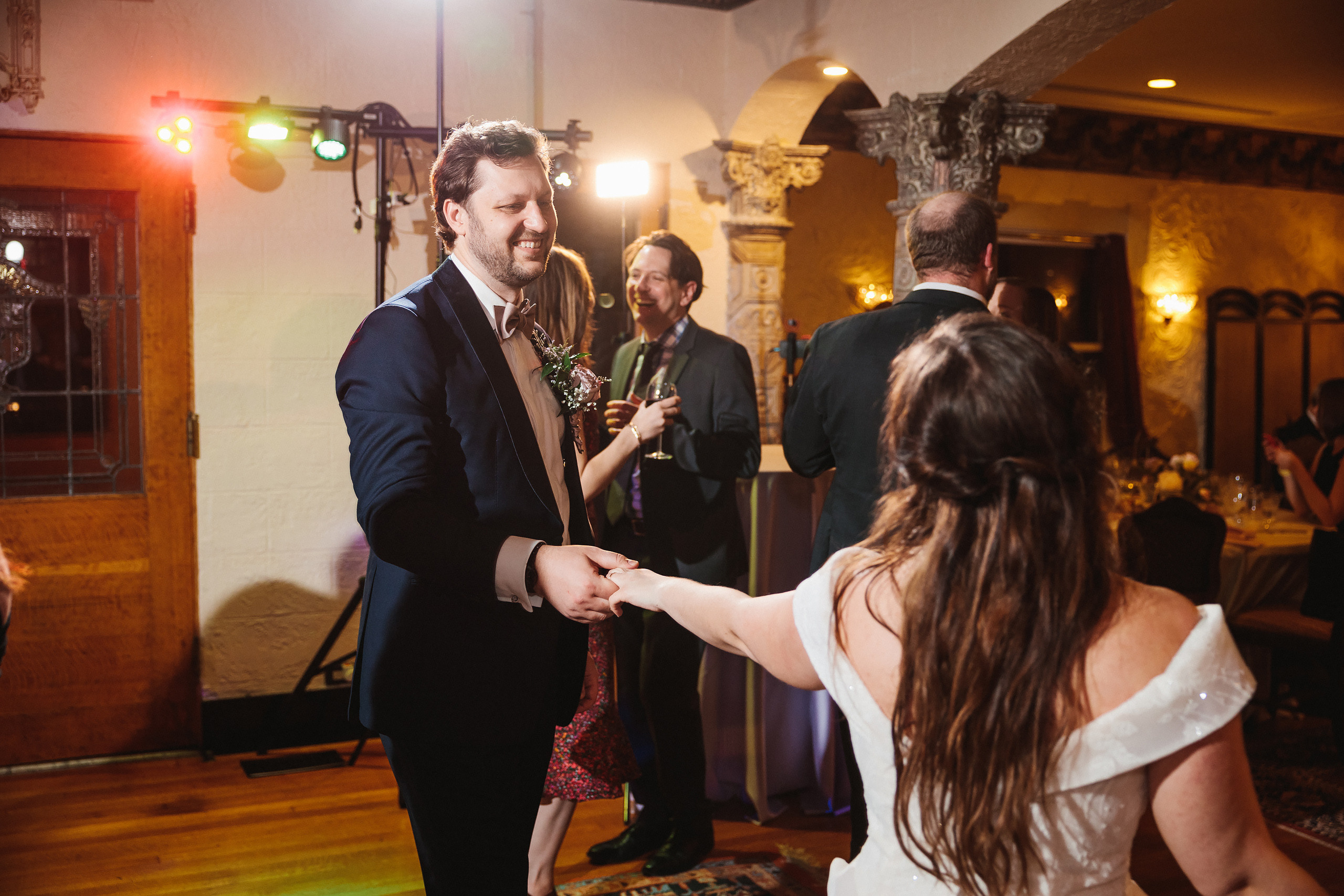 Vasilii & Samantha 04.30.2022. Wedding family event photographer in Chicago Nick Yushevich