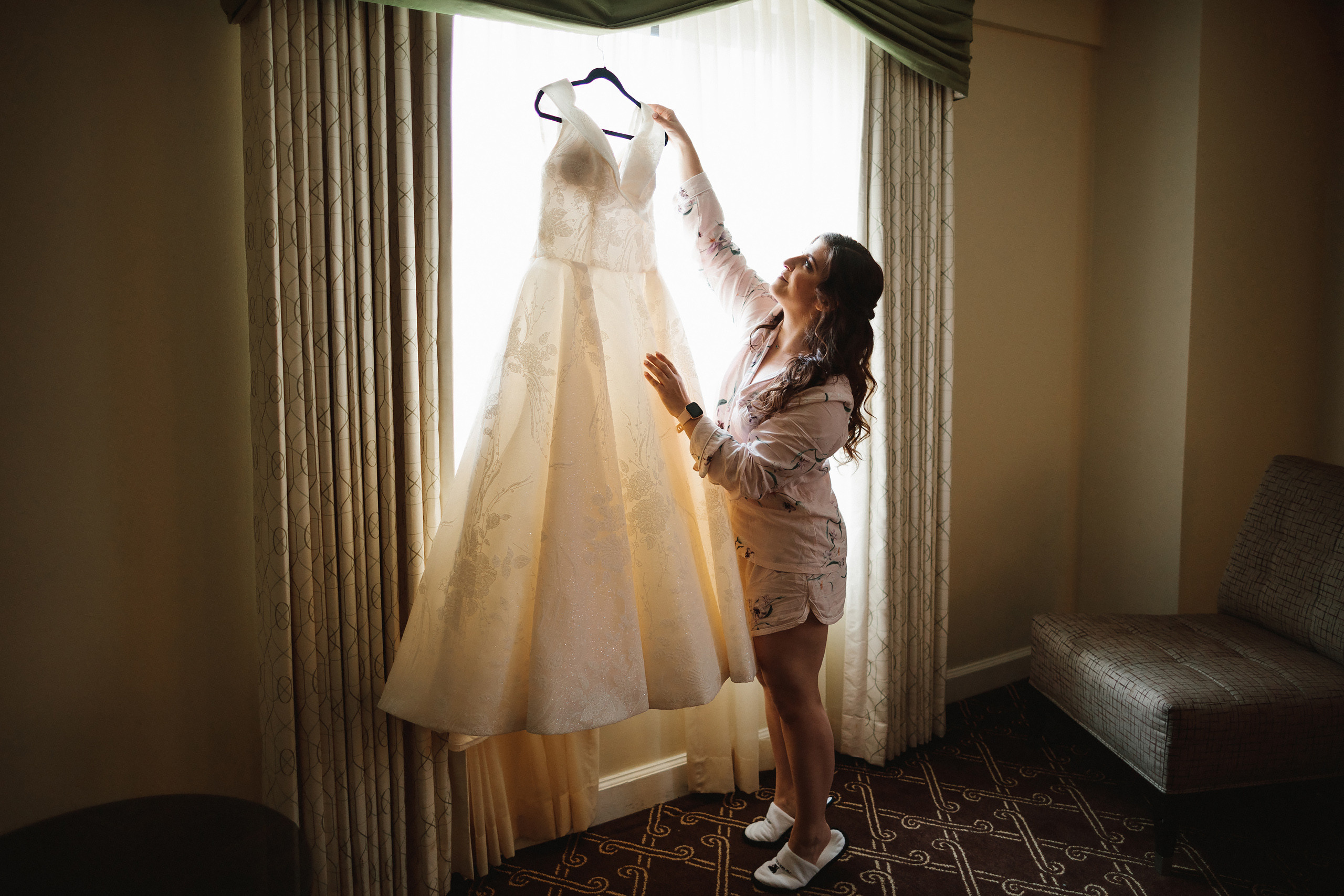 Vasilii & Samantha 04.30.2022. Wedding family event photographer in Chicago Nick Yushevich