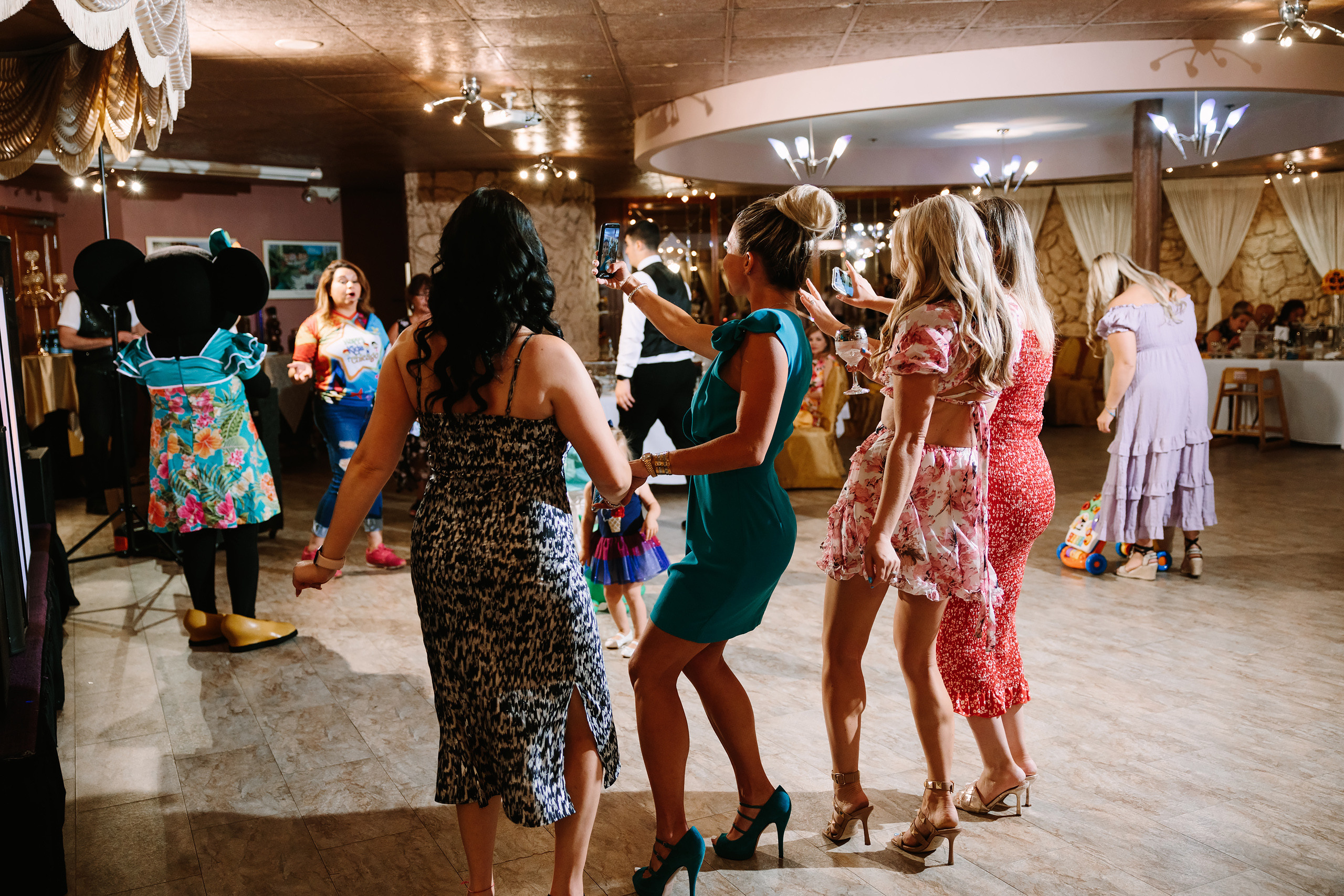 07.10.2022 First birthday. Wedding family event photographer in Chicago Nick Yushevich