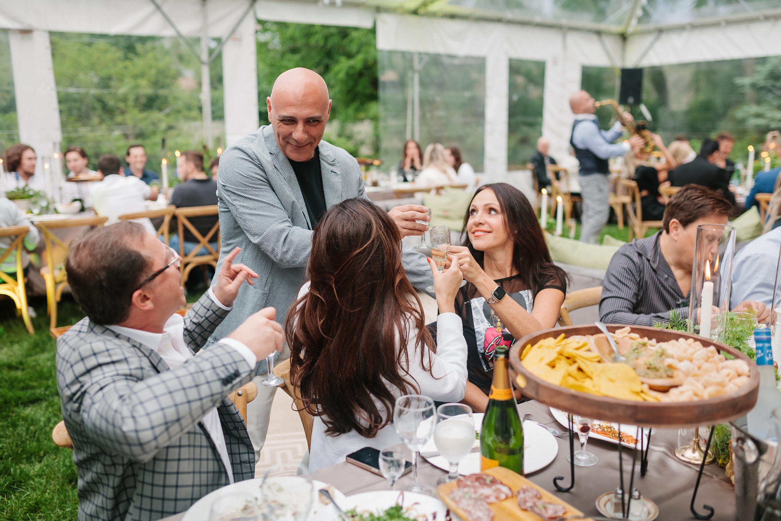 06.04.22 Graduation Party. Wedding family event photographer in Chicago Nick Yushevich