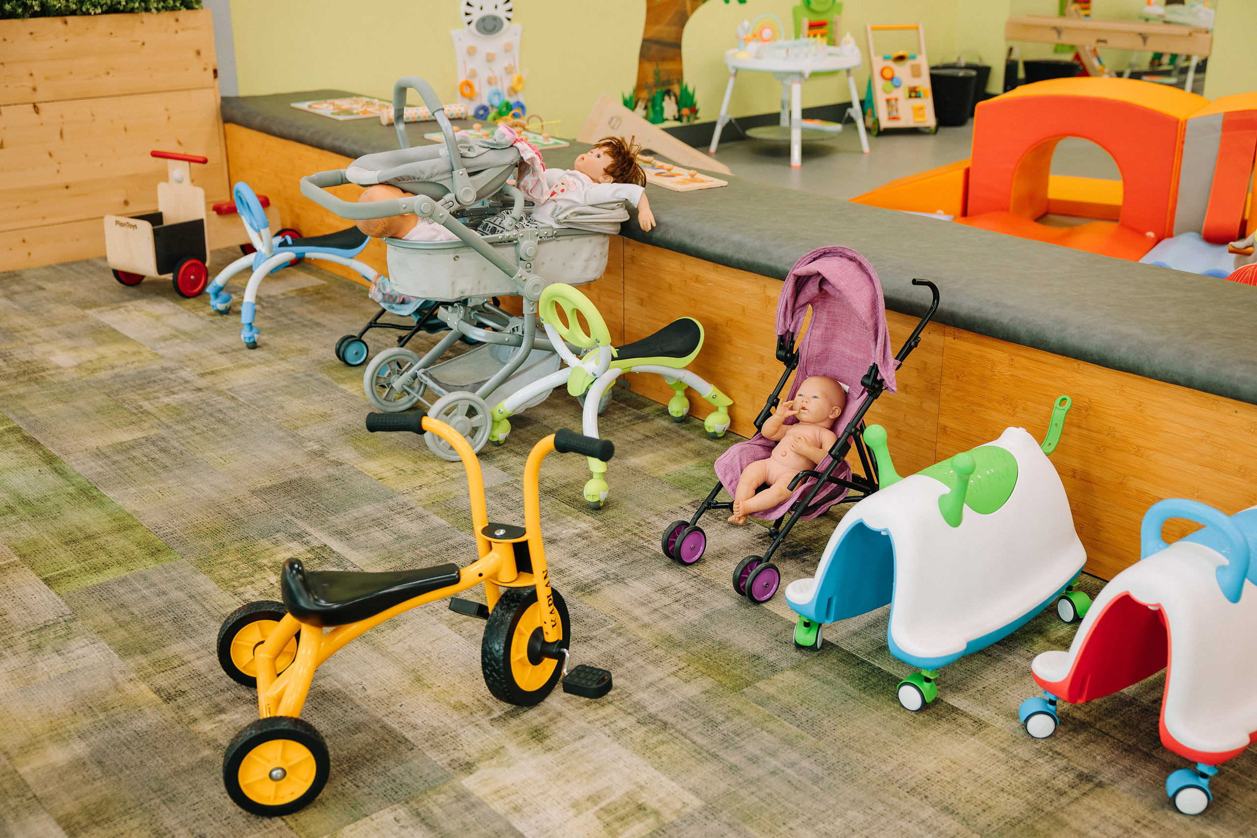 05.08.2022 First birthday. Wedding family event photographer in Chicago Nick Yushevich