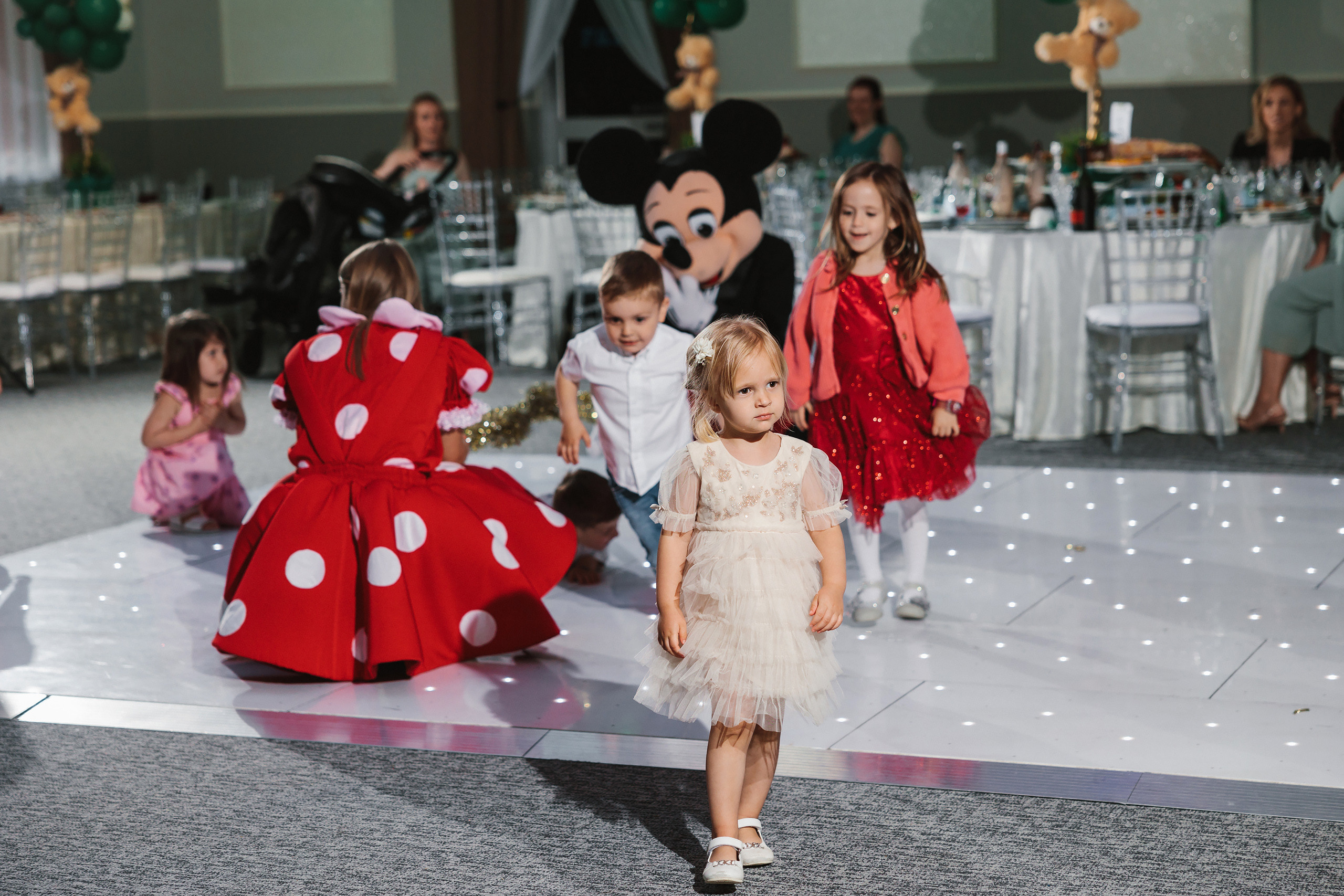 05292022 Cumetria. Wedding family event photographer in Chicago Nick Yushevich