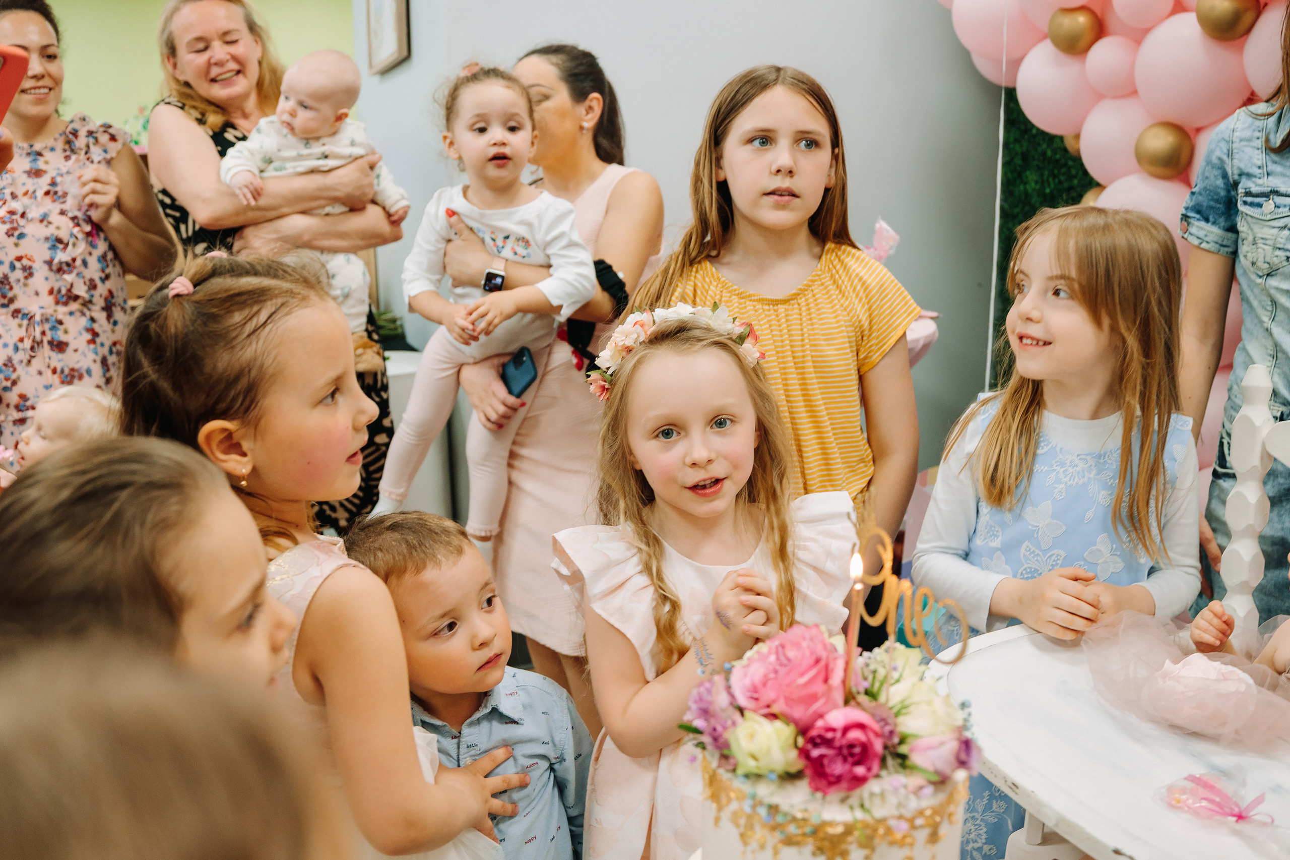 05.08.2022 First birthday. Wedding family event photographer in Chicago Nick Yushevich