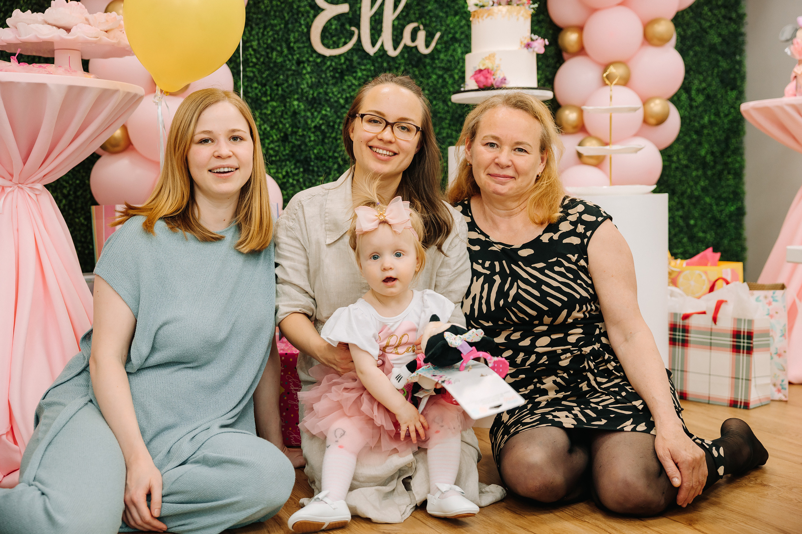 05.08.2022 First birthday. Wedding family event photographer in Chicago Nick Yushevich