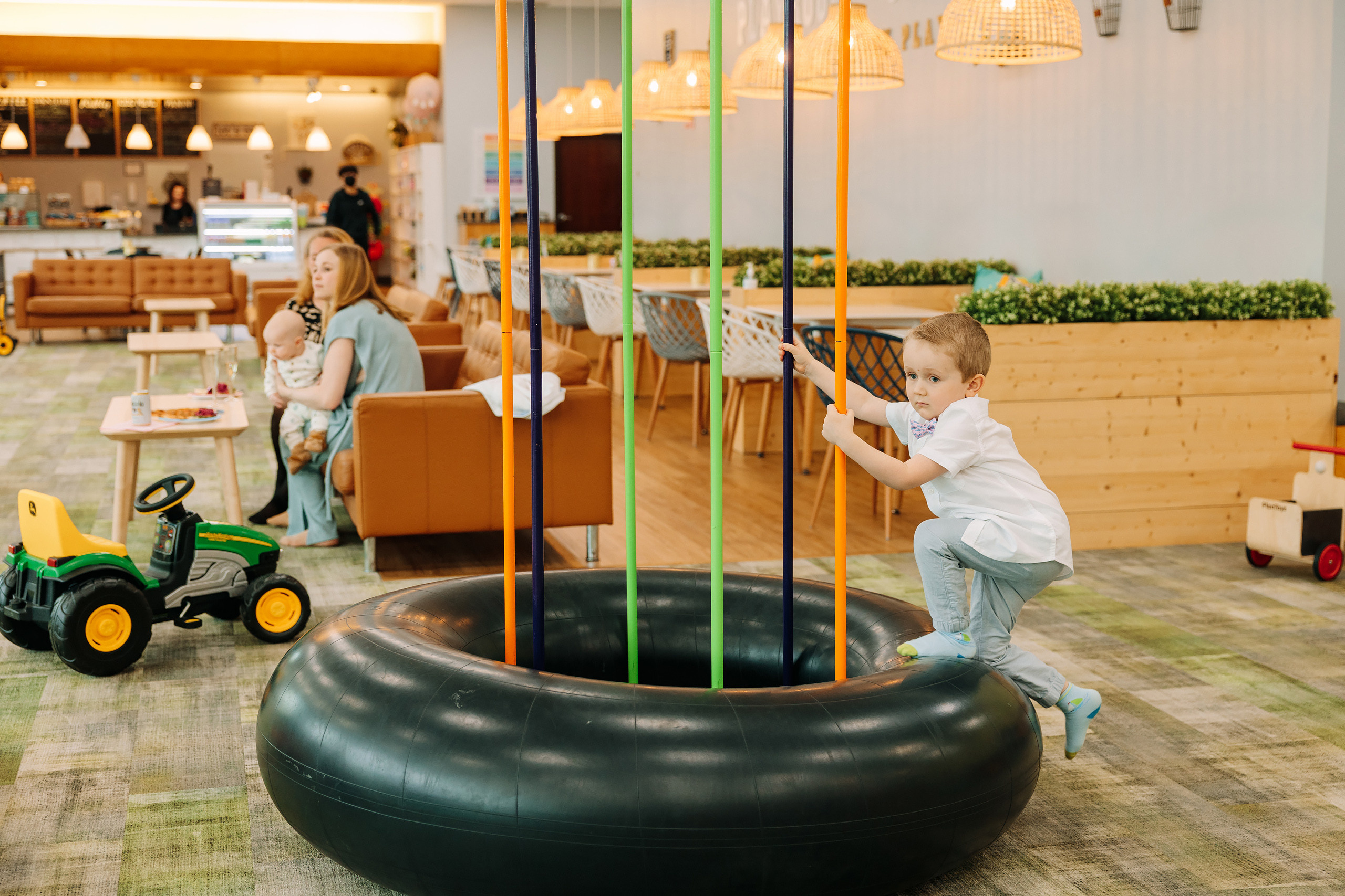 05.08.2022 First birthday. Wedding family event photographer in Chicago Nick Yushevich