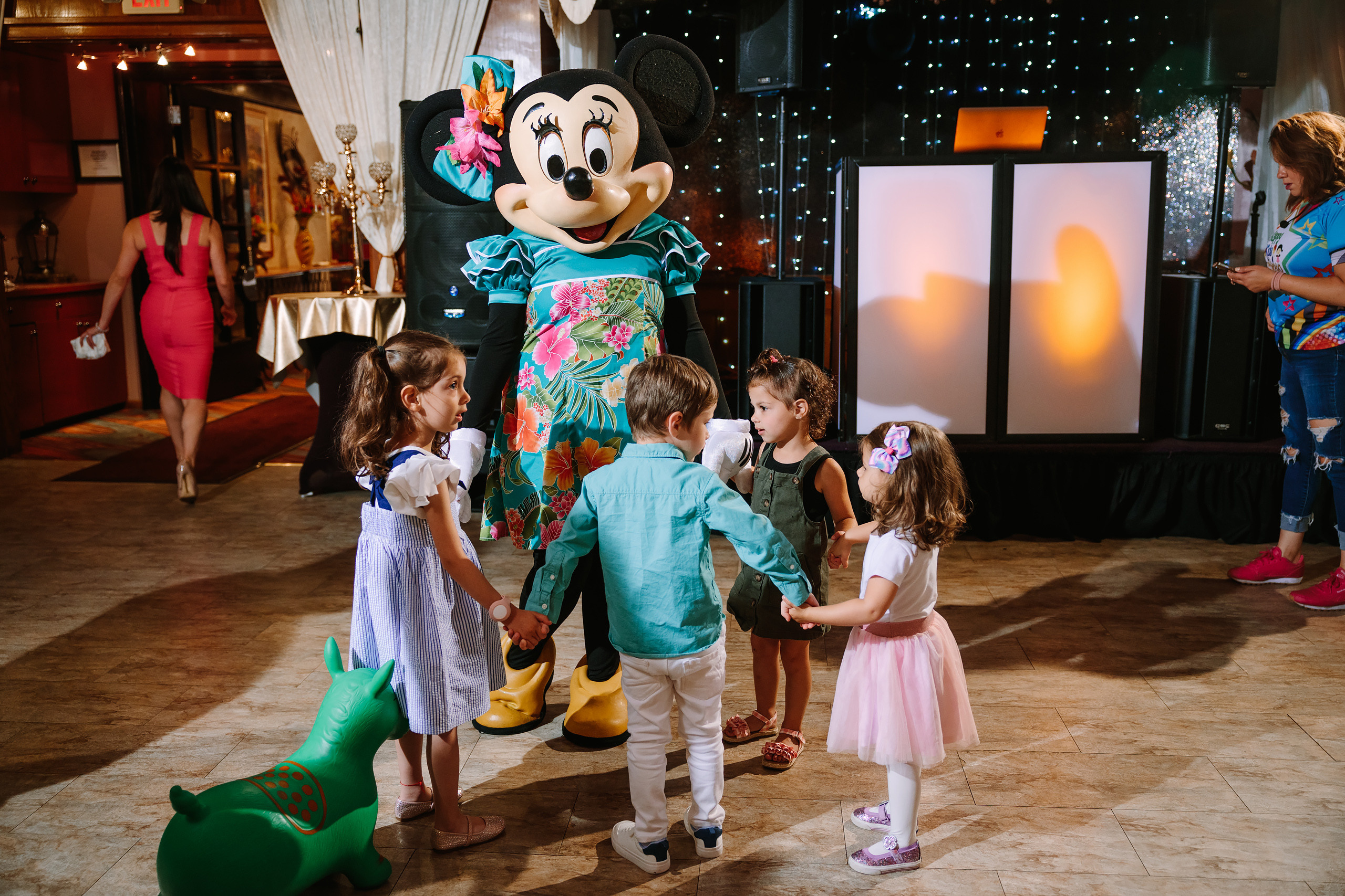 07.10.2022 First birthday. Wedding family event photographer in Chicago Nick Yushevich