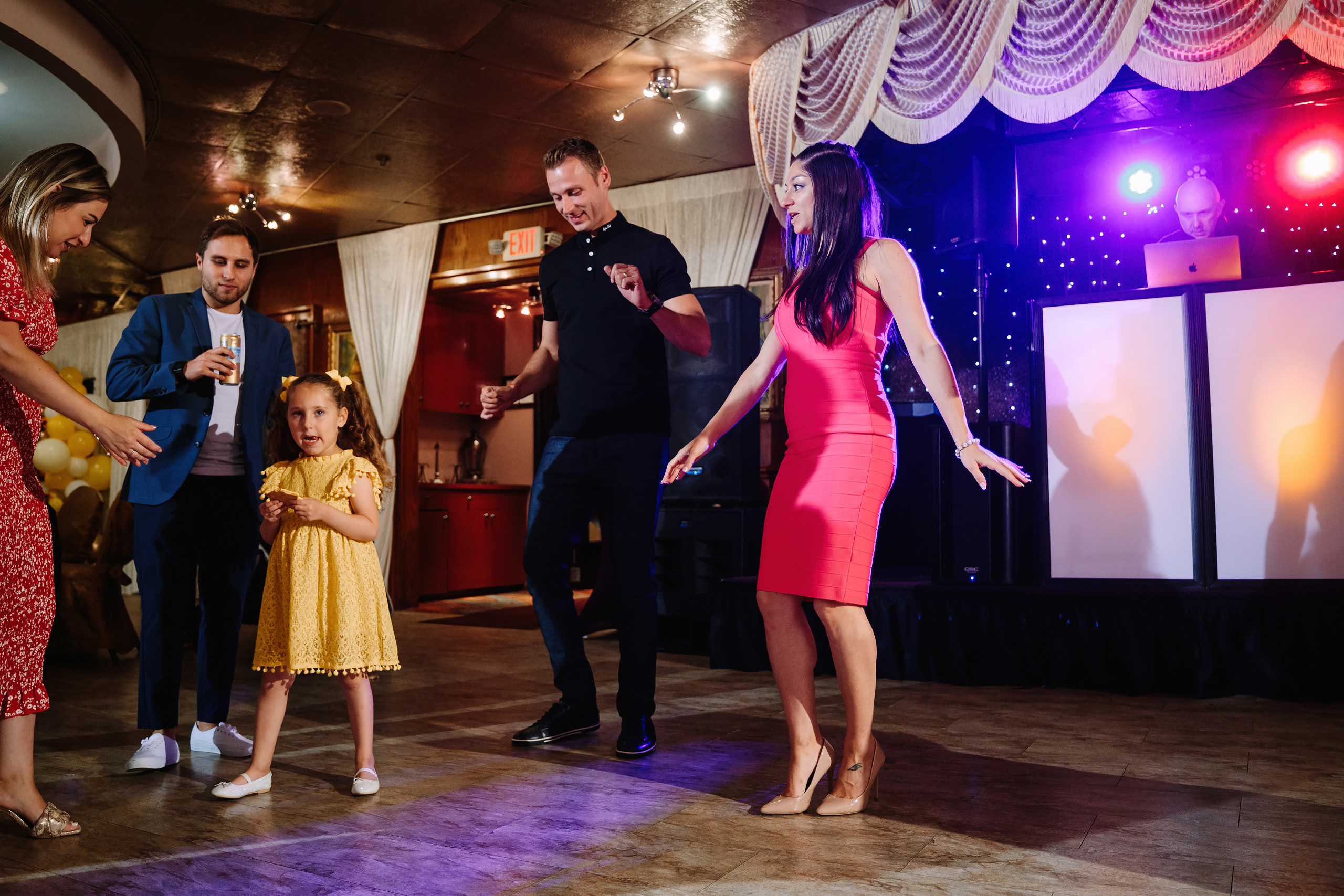 07.10.2022 First birthday. Wedding family event photographer in Chicago Nick Yushevich