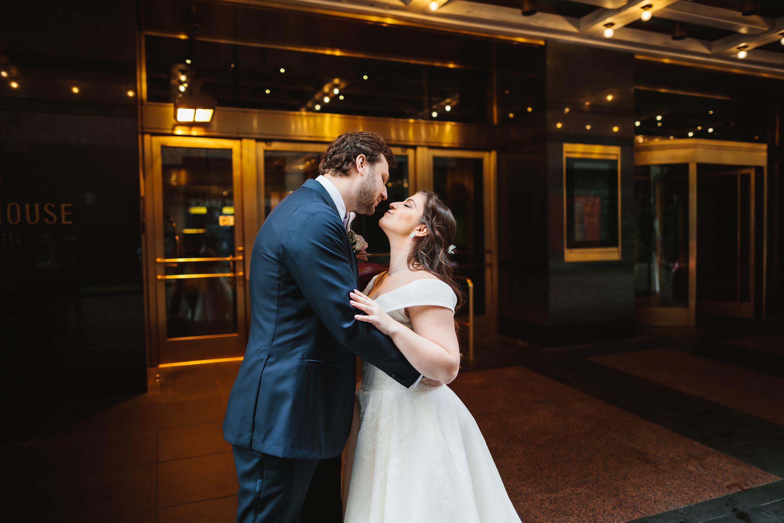 Vasilii & Samantha 04.30.2022. Wedding family event photographer in Chicago Nick Yushevich