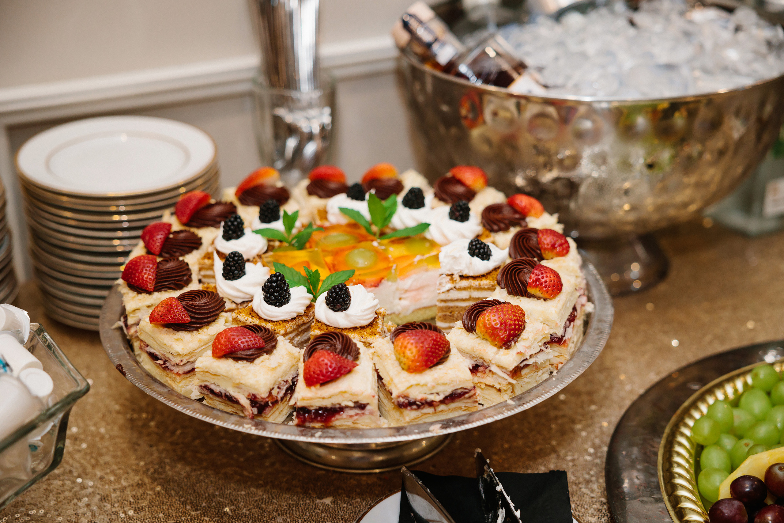 05.28.2022 Birthday Party. Wedding family event photographer in Chicago Nick Yushevich