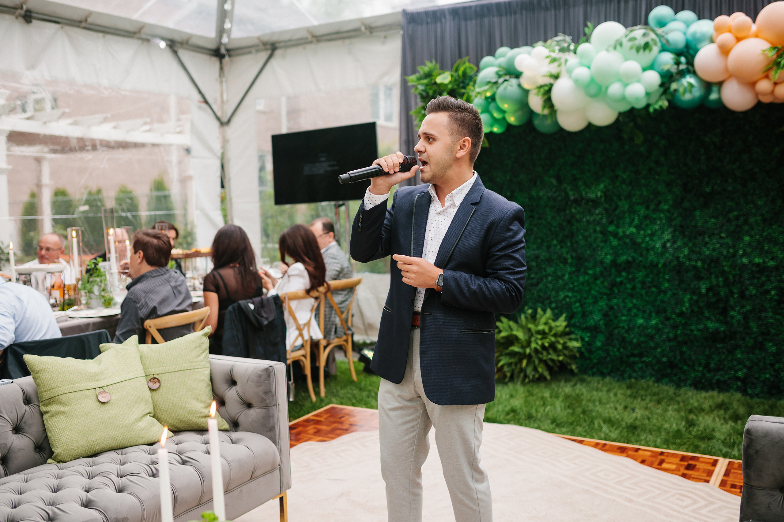 06.04.22 Graduation Party. Wedding family event photographer in Chicago Nick Yushevich