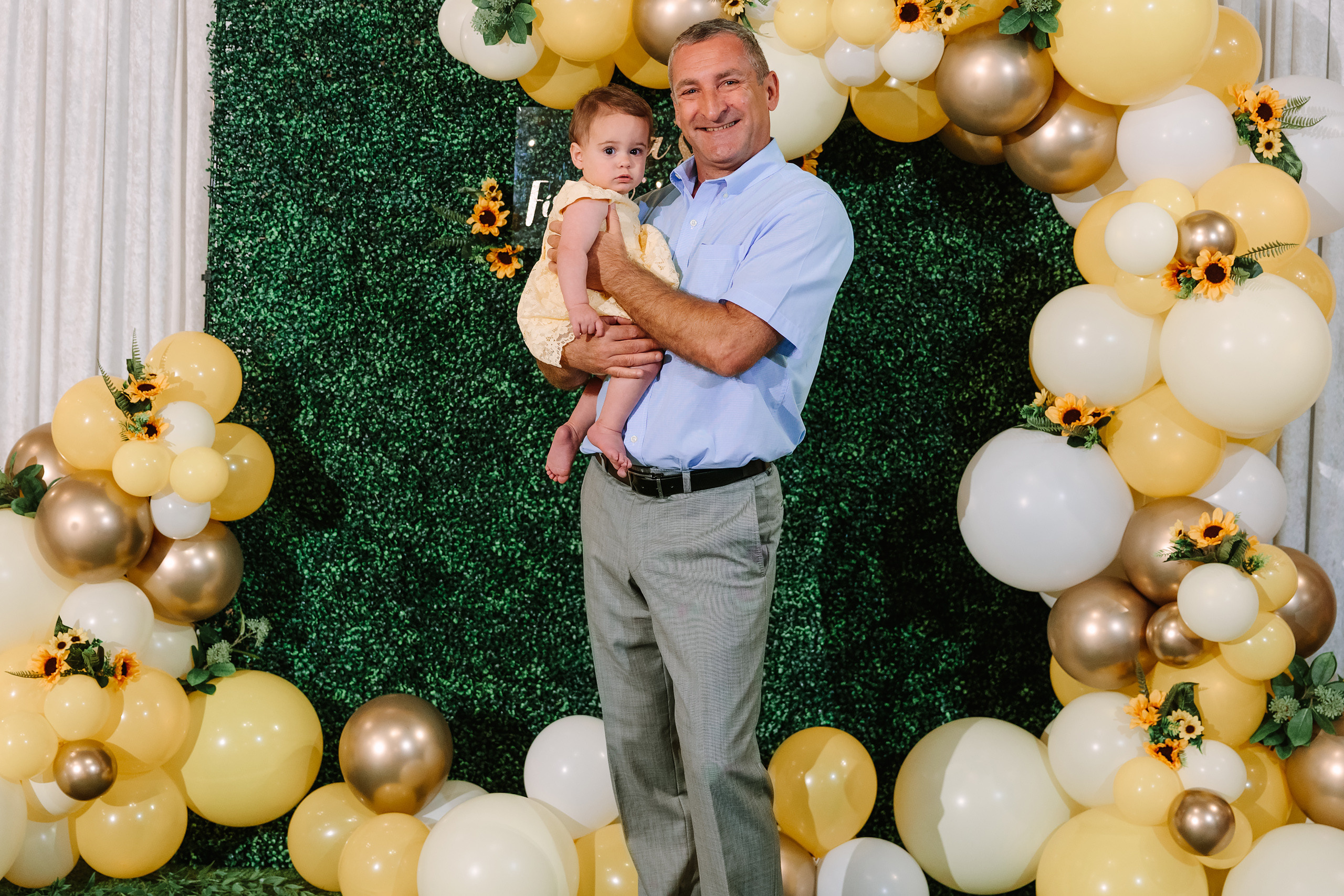 07.10.2022 First birthday. Wedding family event photographer in Chicago Nick Yushevich