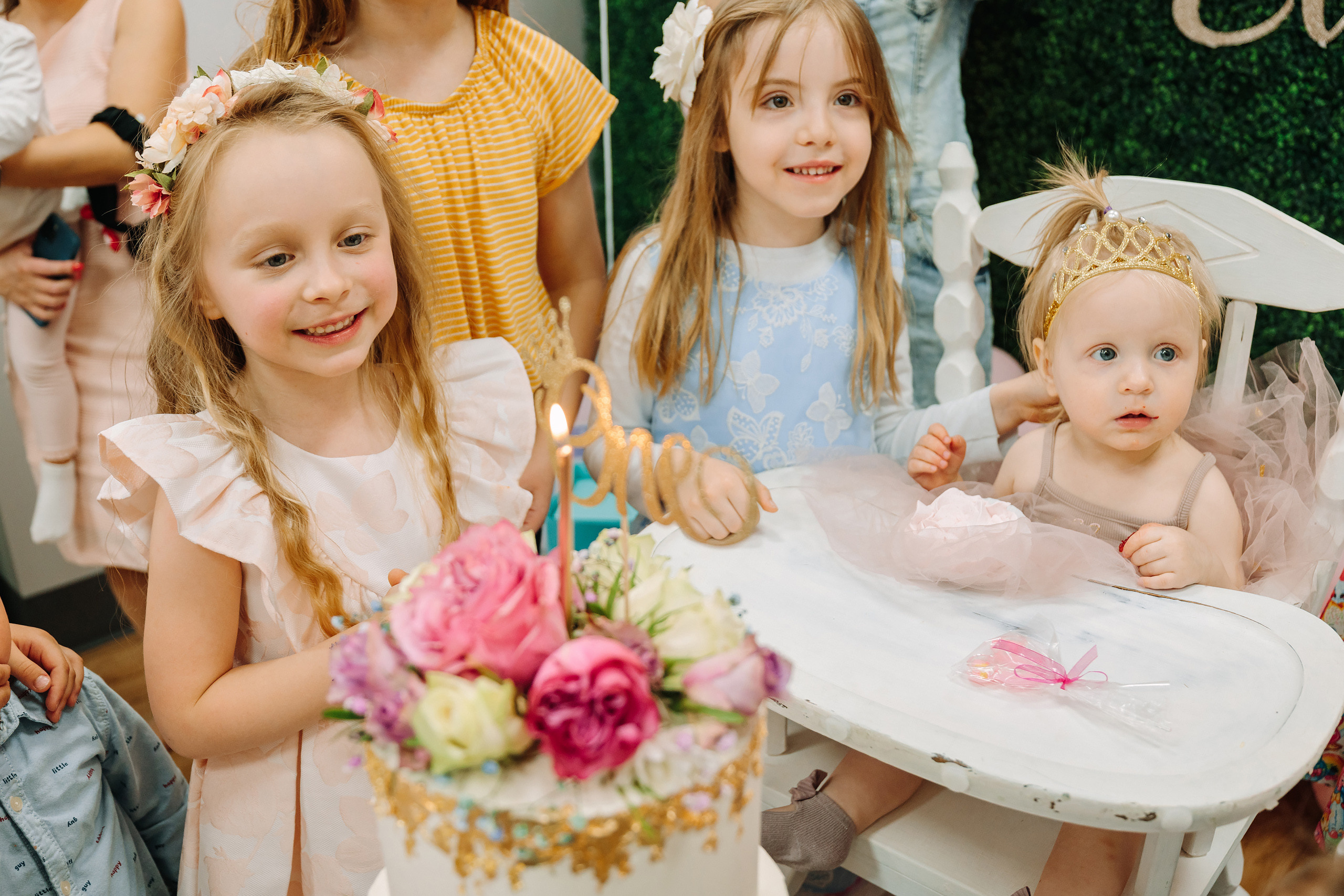 05.08.2022 First birthday. Wedding family event photographer in Chicago Nick Yushevich