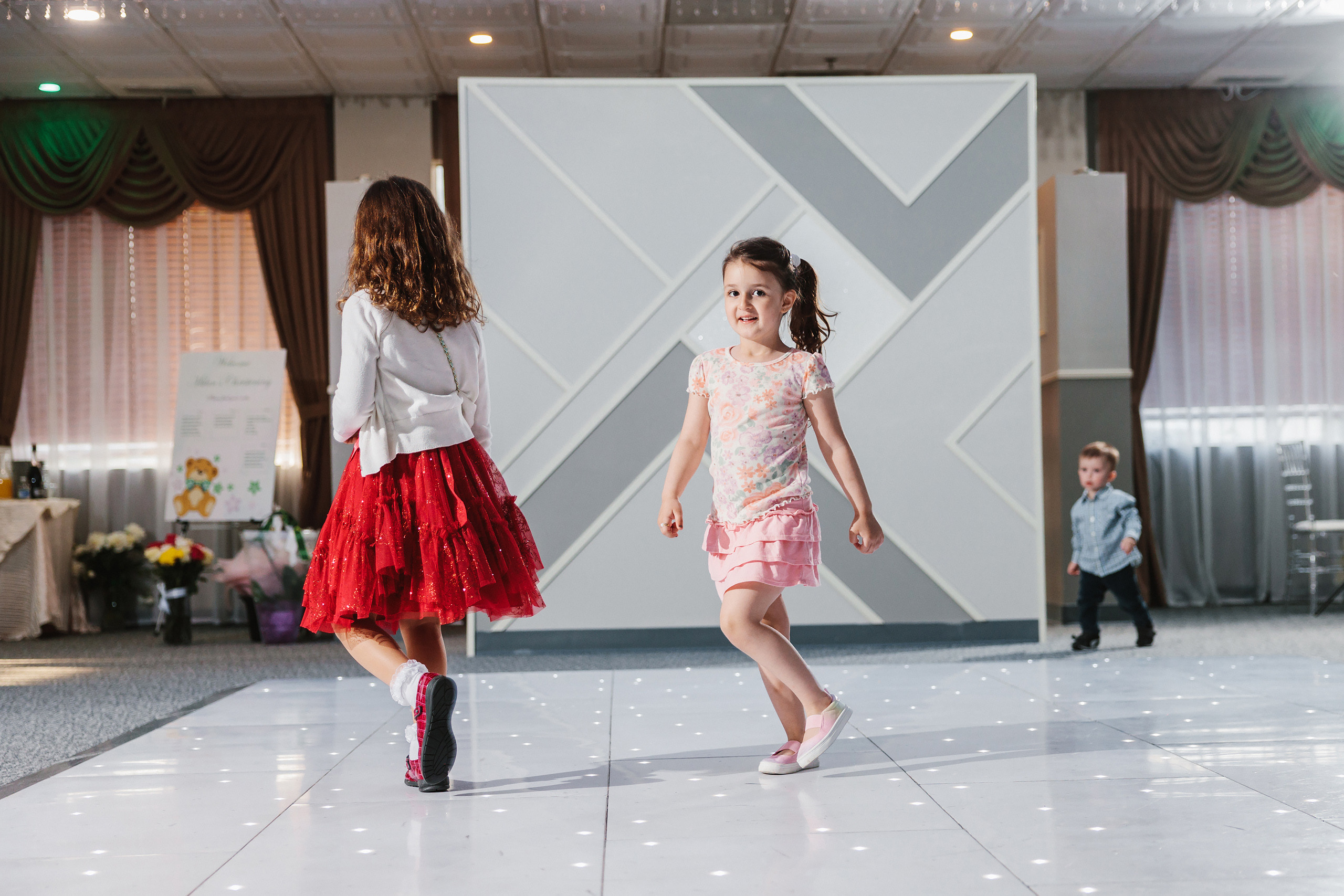 05292022 Cumetria. Wedding family event photographer in Chicago Nick Yushevich