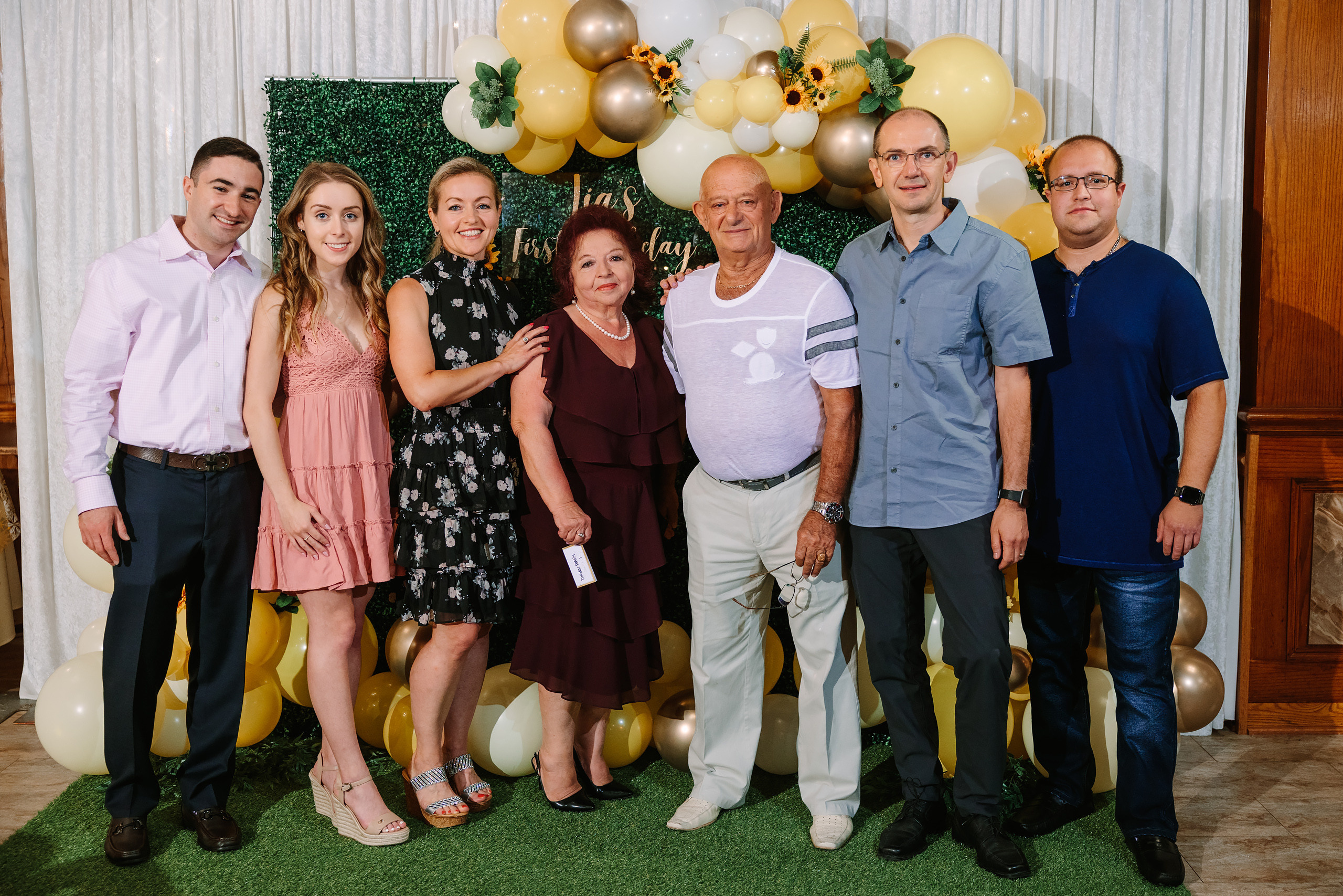 07.10.2022 First birthday. Wedding family event photographer in Chicago Nick Yushevich