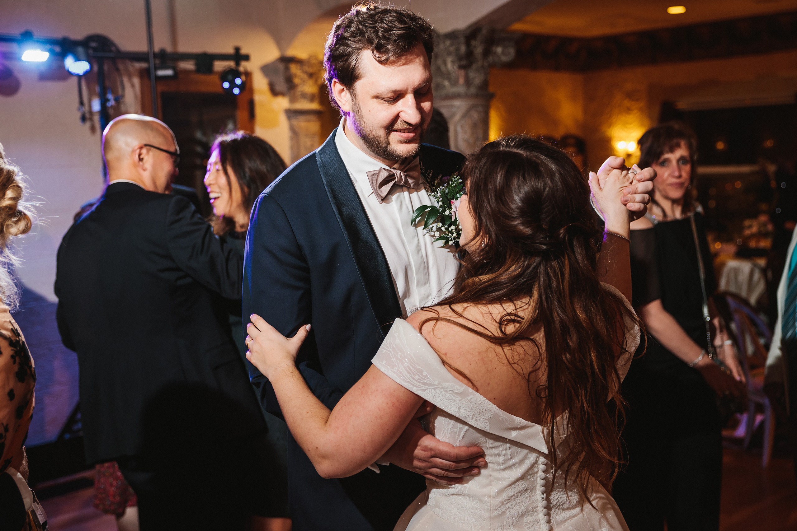 Vasilii & Samantha 04.30.2022. Wedding family event photographer in Chicago Nick Yushevich