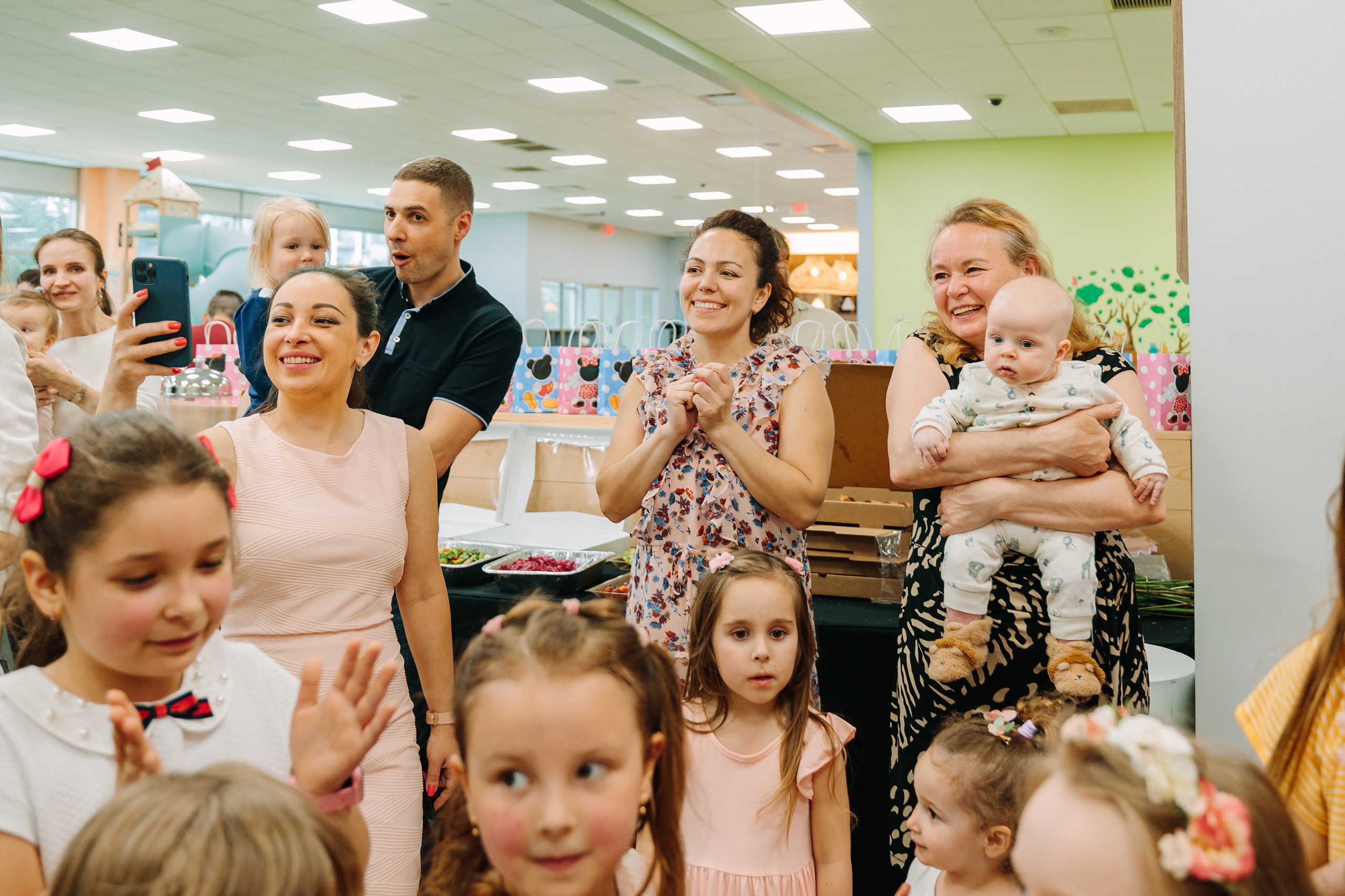 05.08.2022 First birthday. Wedding family event photographer in Chicago Nick Yushevich