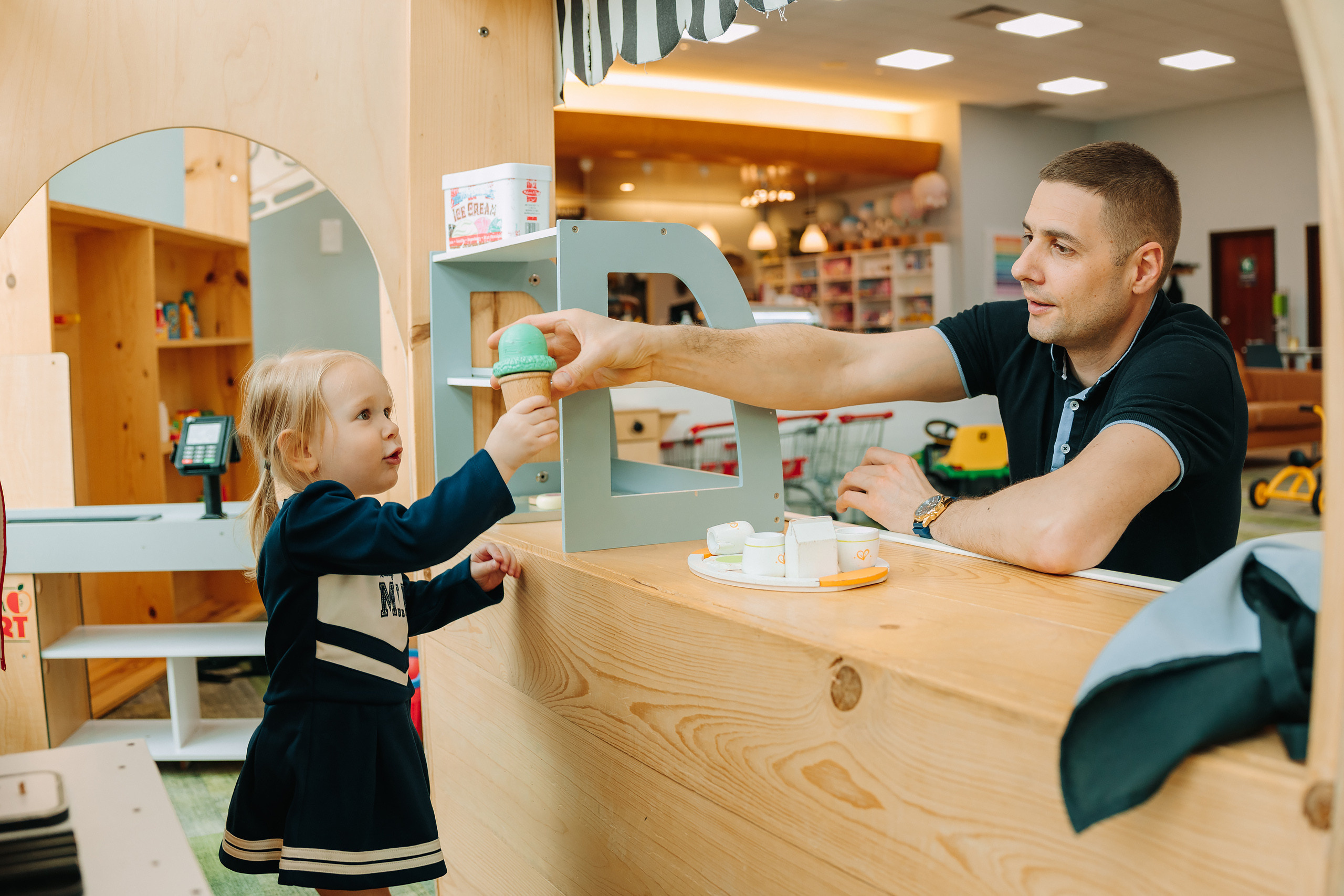 05.08.2022 First birthday. Wedding family event photographer in Chicago Nick Yushevich