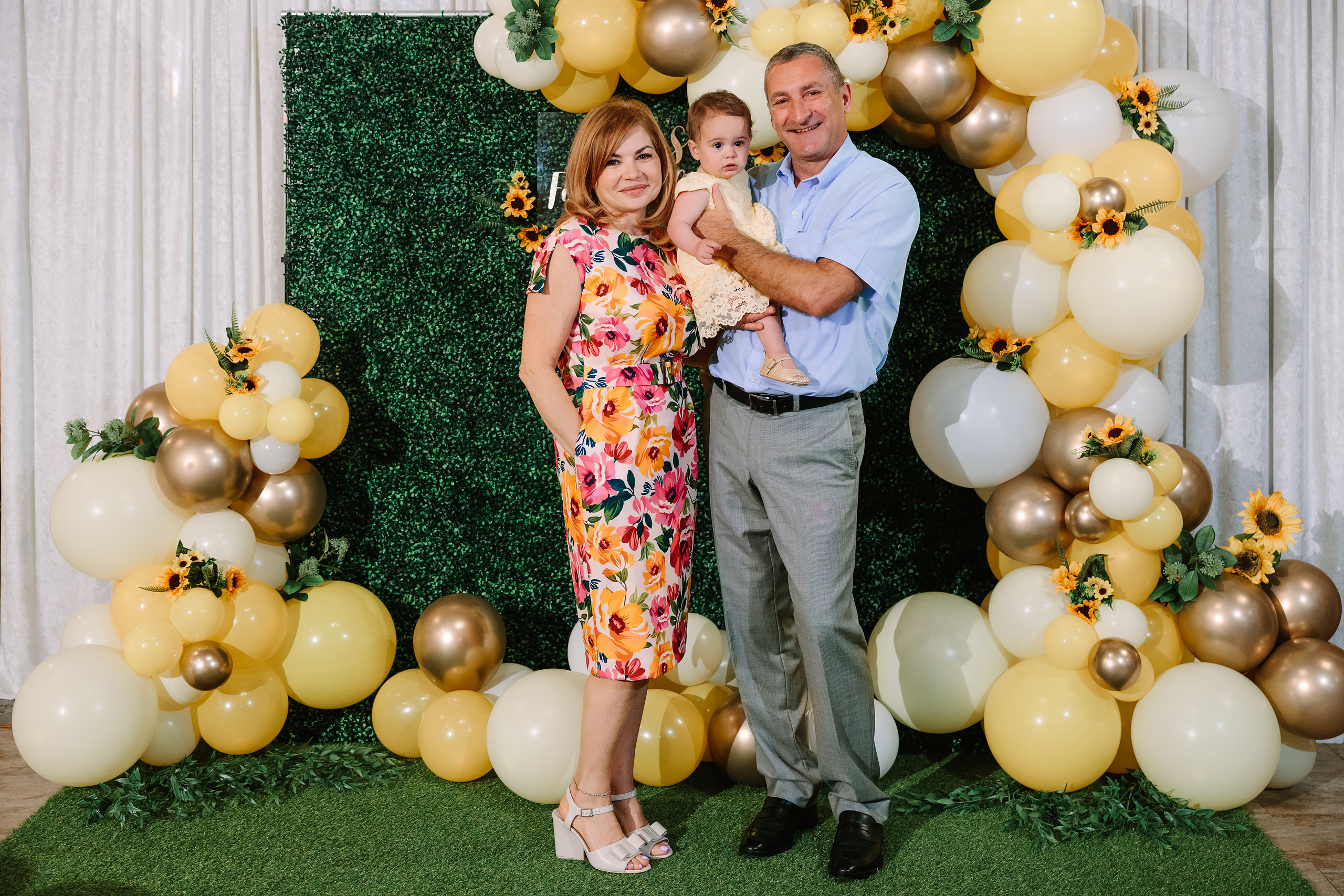 07.10.2022 First birthday. Wedding family event photographer in Chicago Nick Yushevich