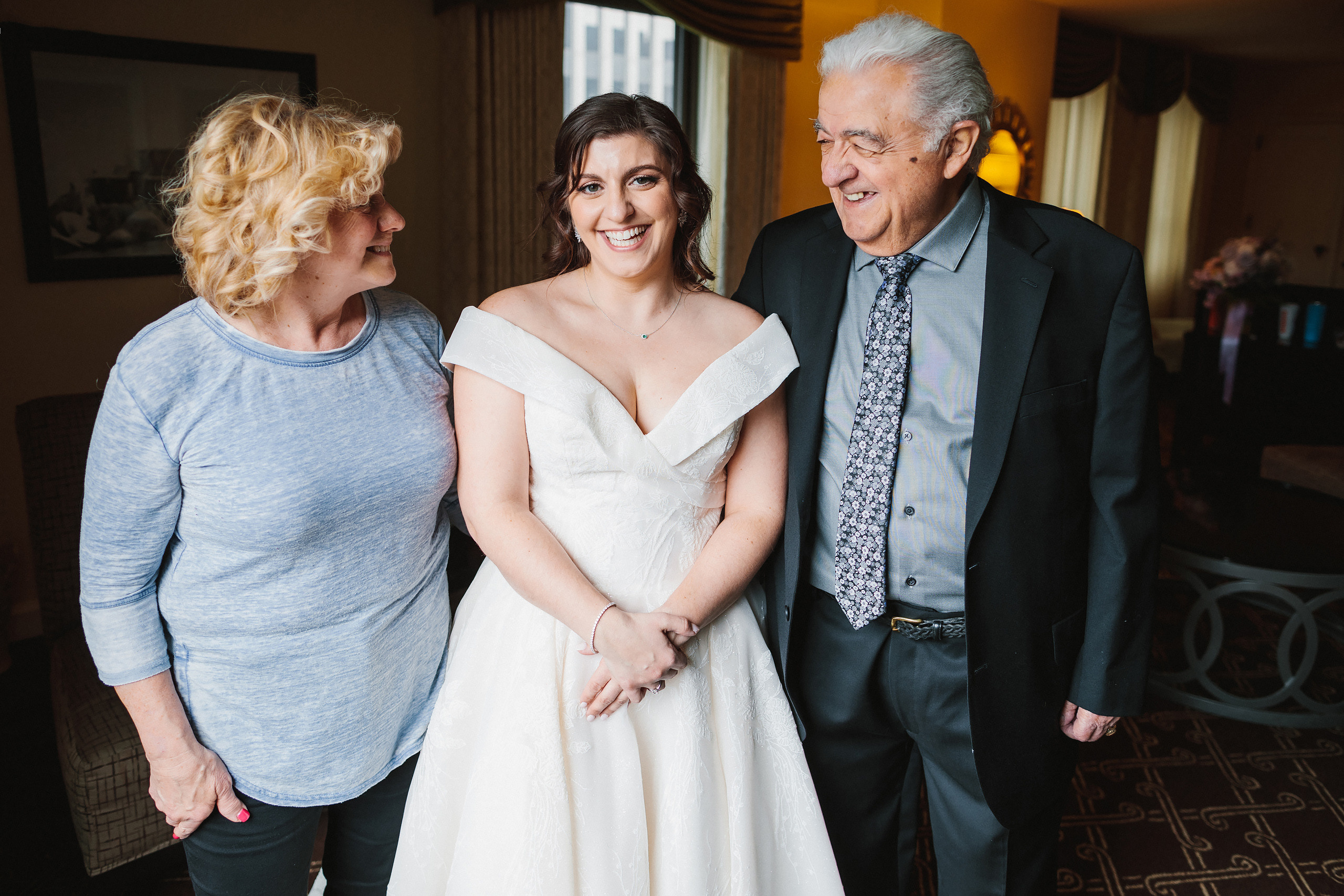 Vasilii & Samantha 04.30.2022. Wedding family event photographer in Chicago Nick Yushevich