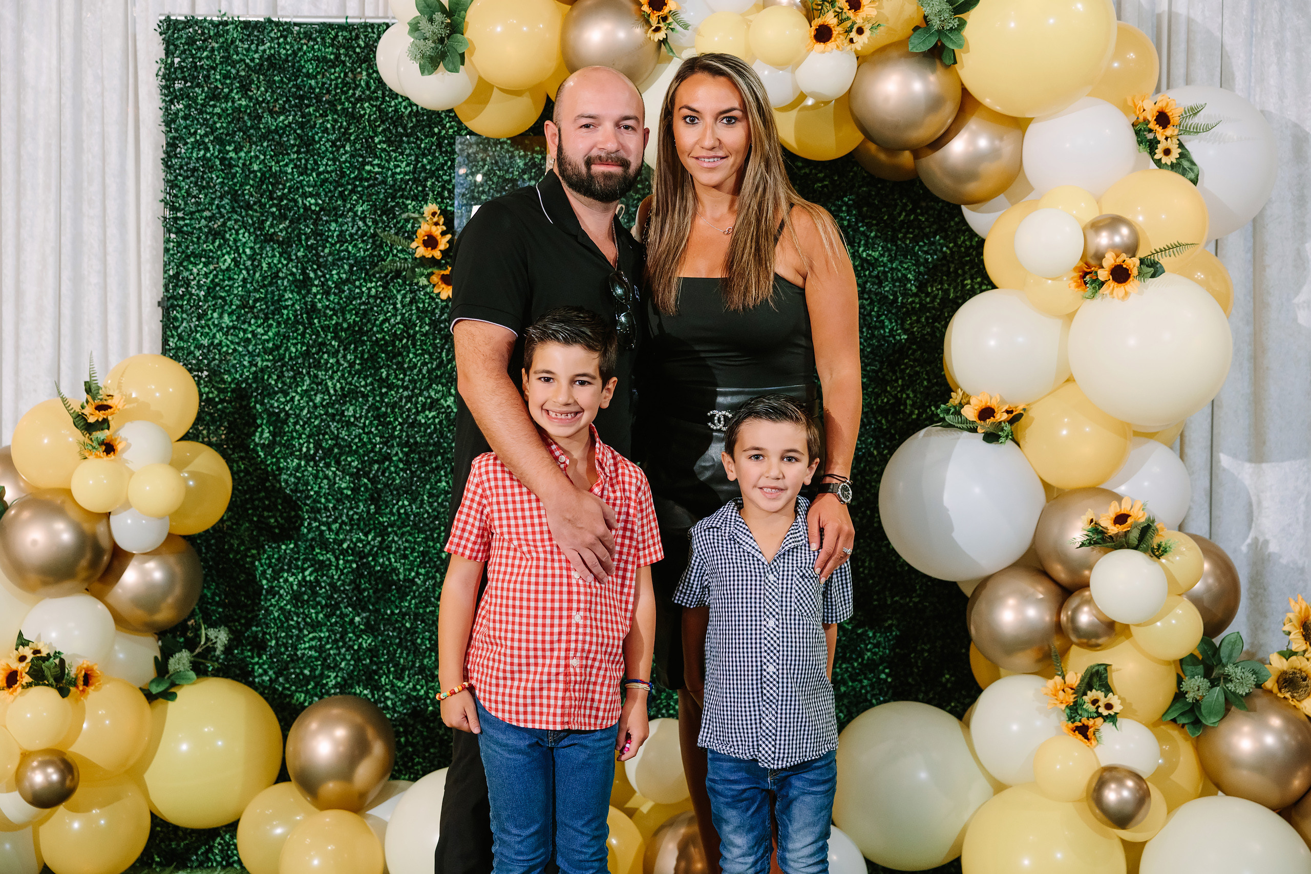 07.10.2022 First birthday. Wedding family event photographer in Chicago Nick Yushevich