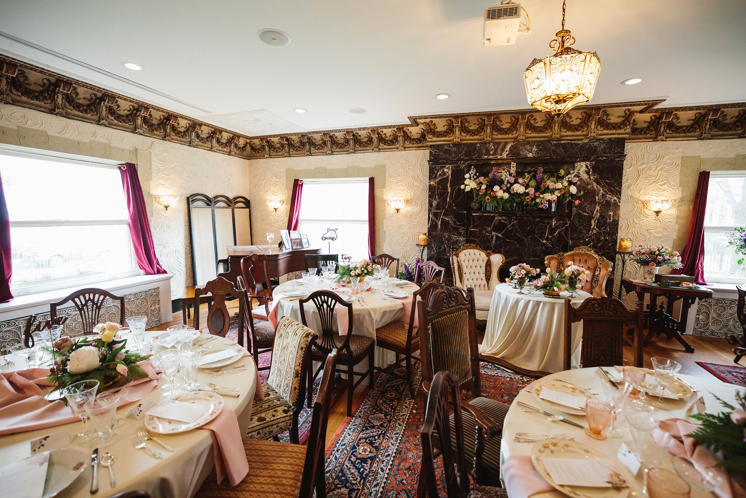 Vasilii & Samantha 04.30.2022. Wedding family event photographer in Chicago Nick Yushevich