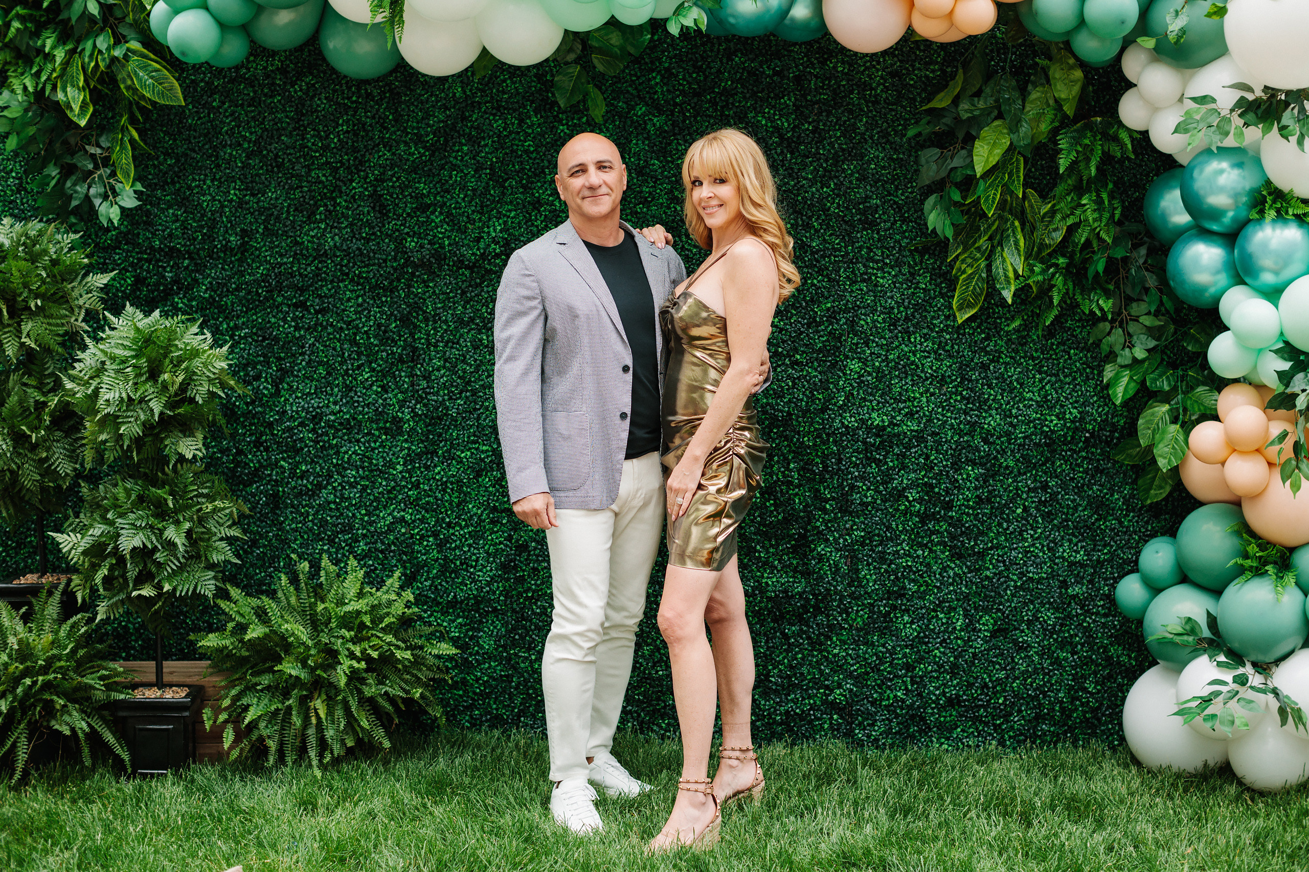 06.04.22 Graduation Party. Wedding family event photographer in Chicago Nick Yushevich