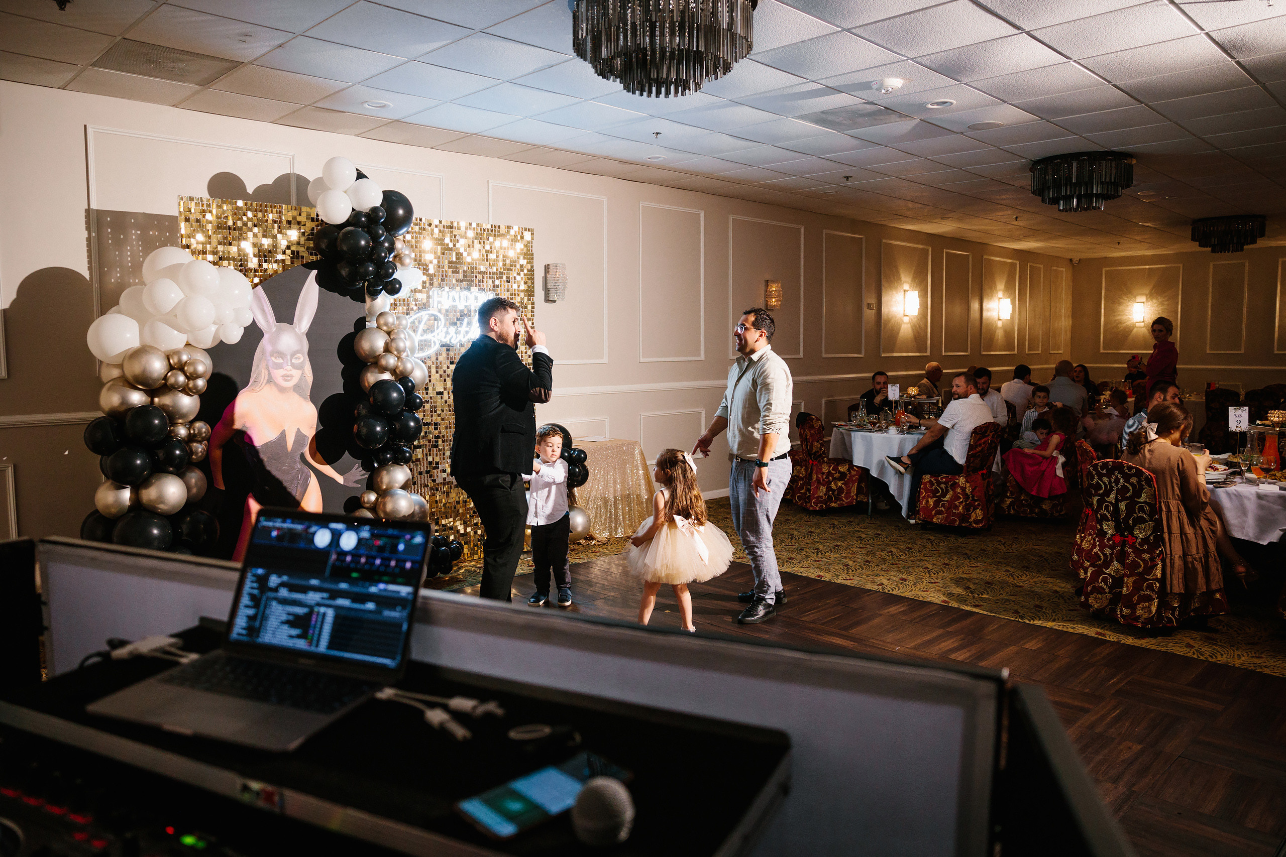 05.28.2022 Birthday Party. Wedding family event photographer in Chicago Nick Yushevich