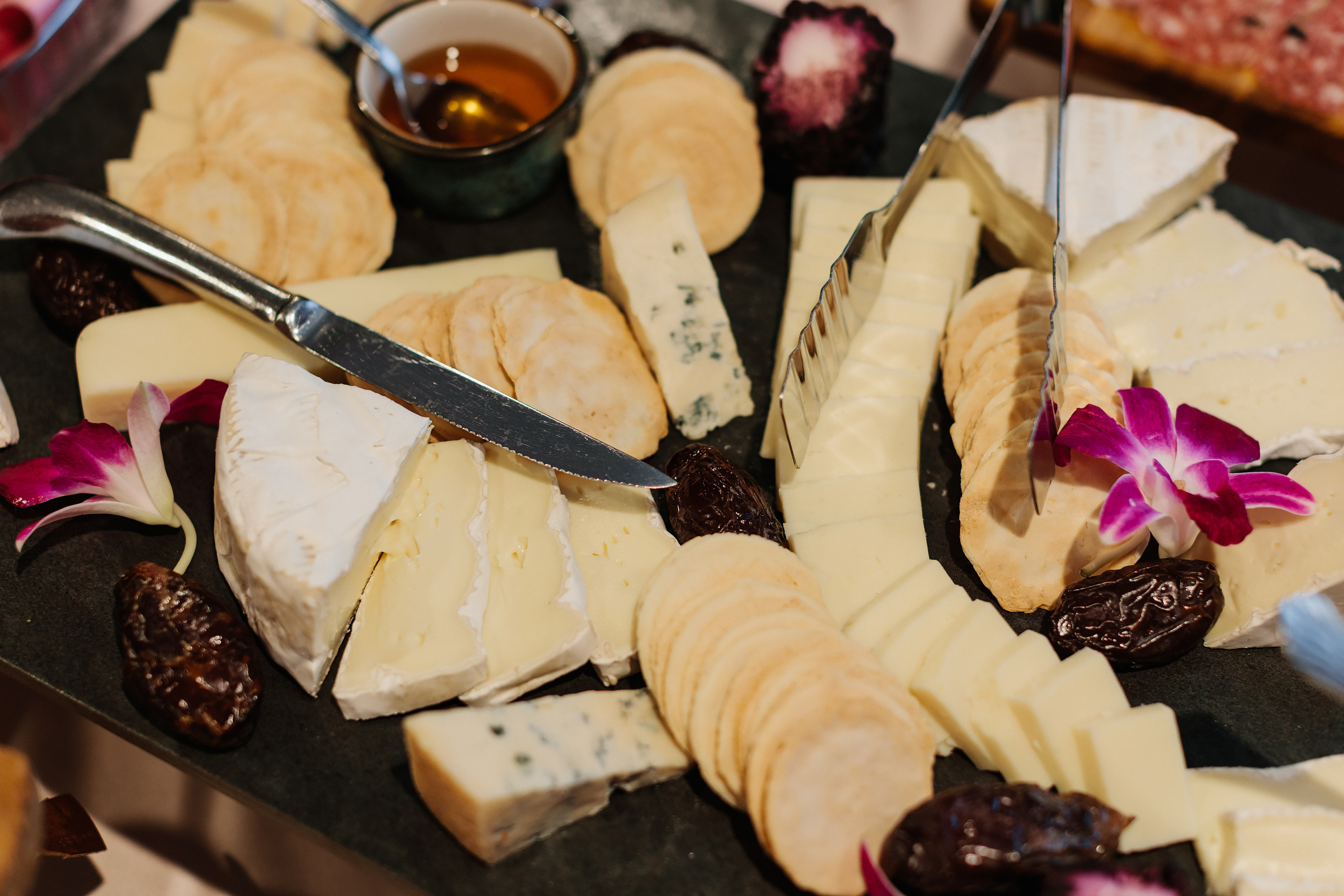 06.11.2022 Anniversary Party. Wedding family event photographer in Chicago Nick Yushevich