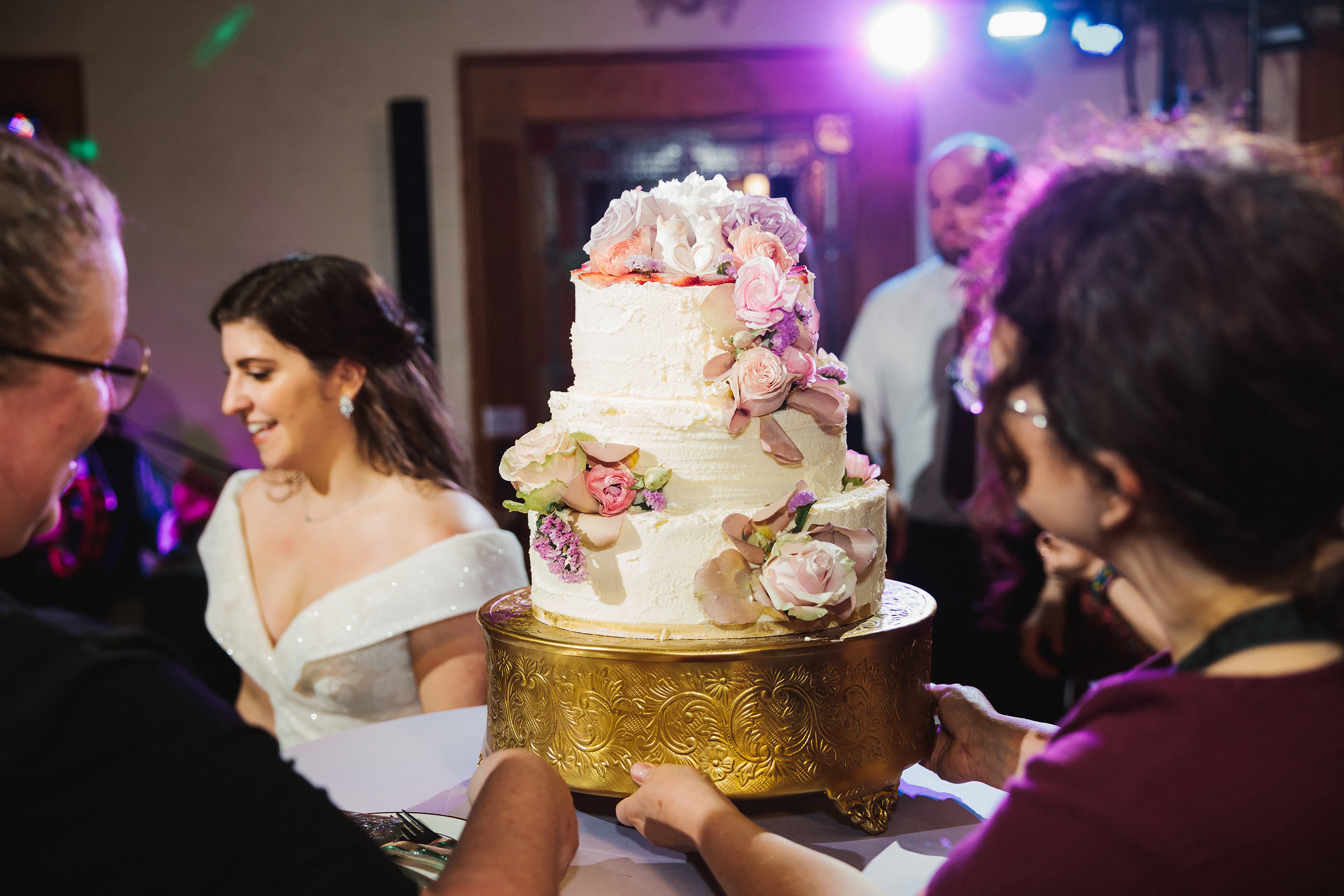 Vasilii & Samantha 04.30.2022. Wedding family event photographer in Chicago Nick Yushevich