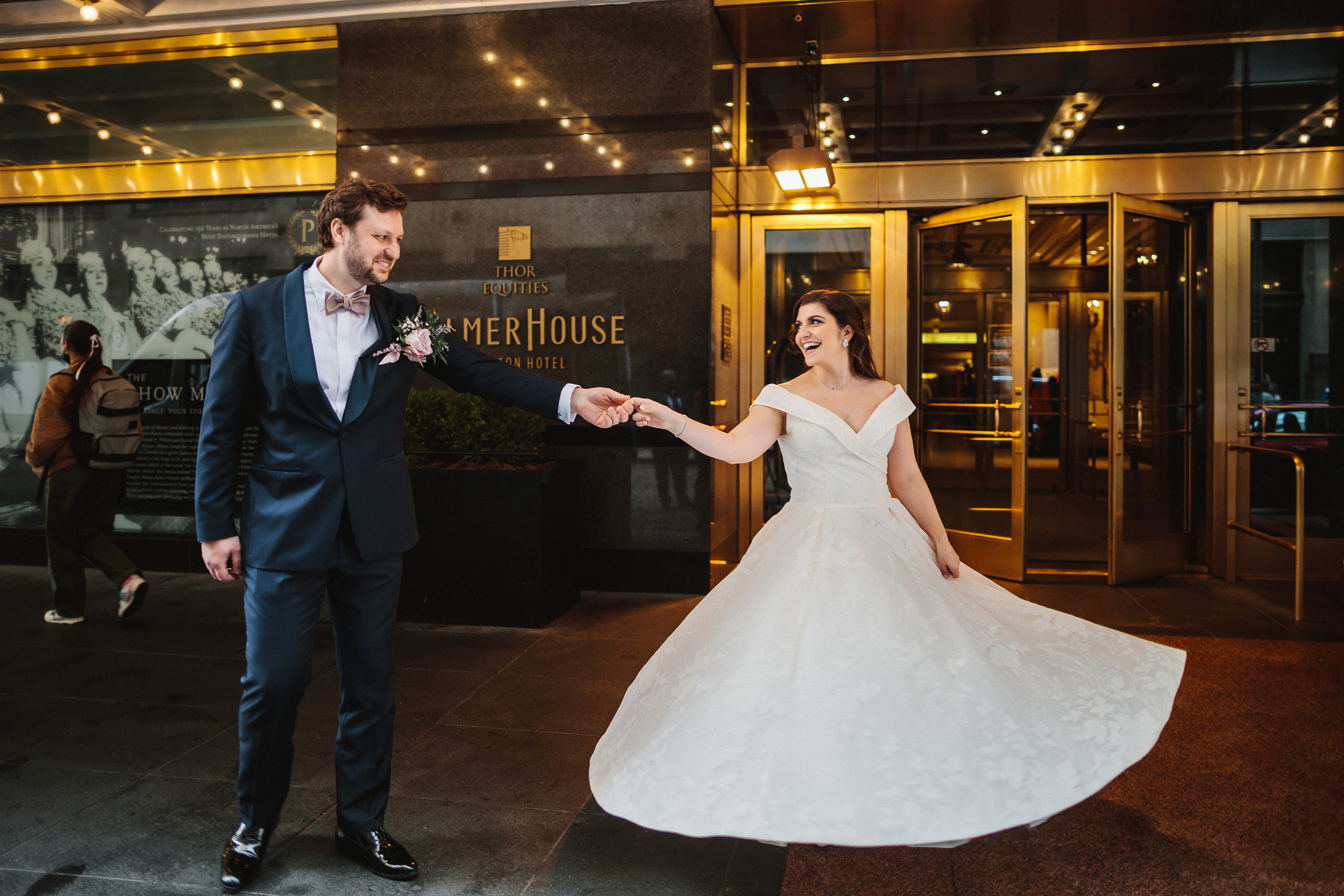 Vasilii & Samantha 04.30.2022. Wedding family event photographer in Chicago Nick Yushevich