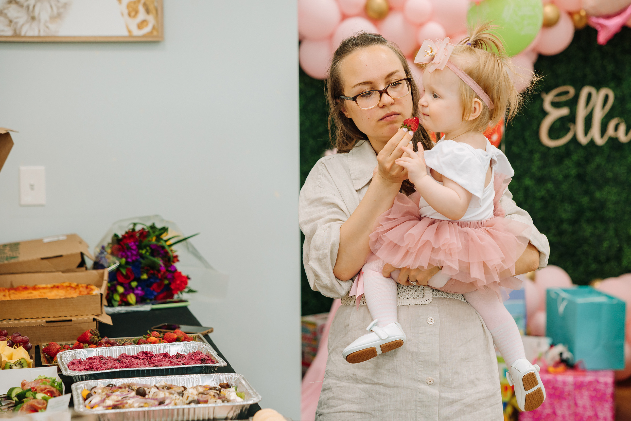 05.08.2022 First birthday. Wedding family event photographer in Chicago Nick Yushevich
