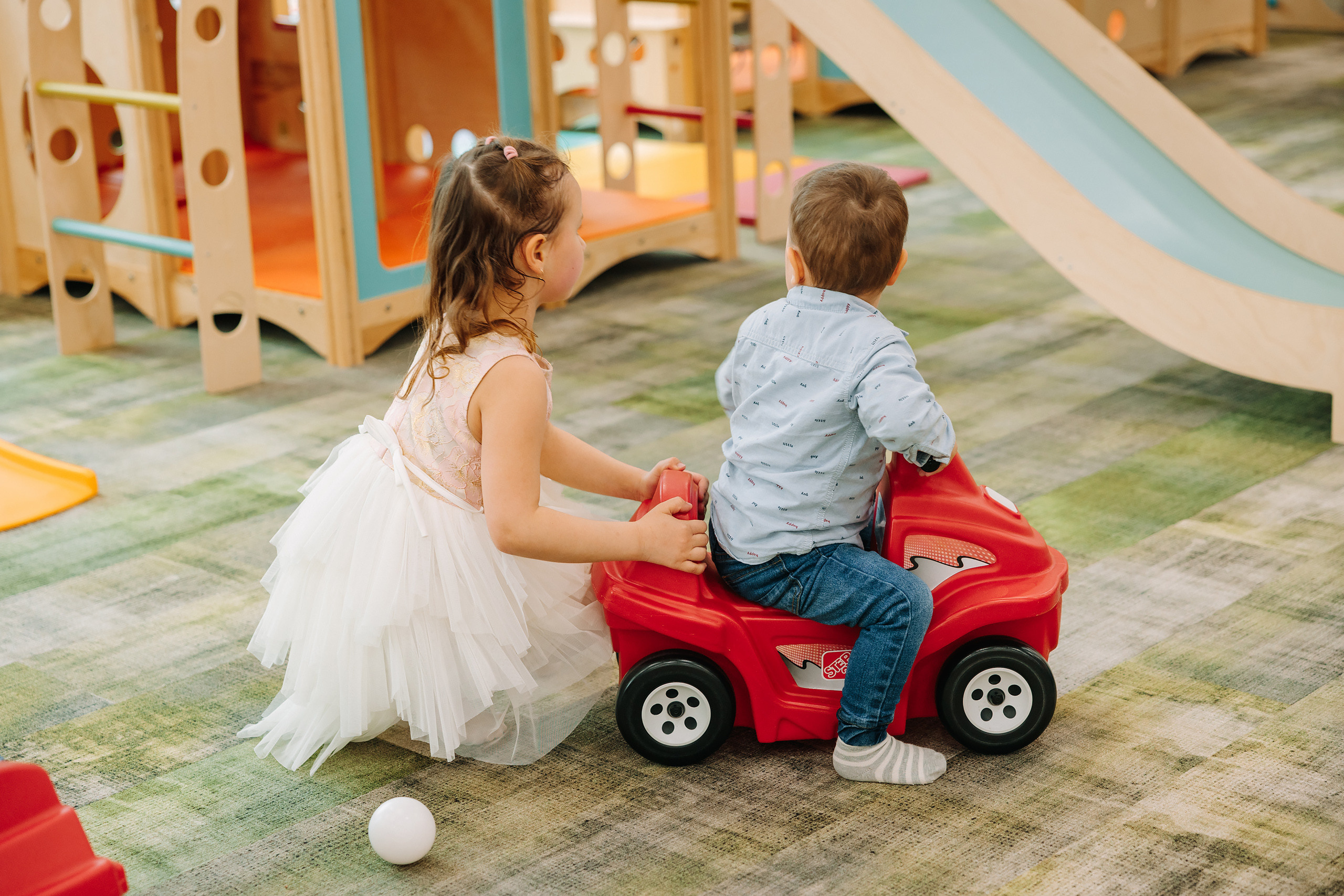 05.08.2022 First birthday. Wedding family event photographer in Chicago Nick Yushevich