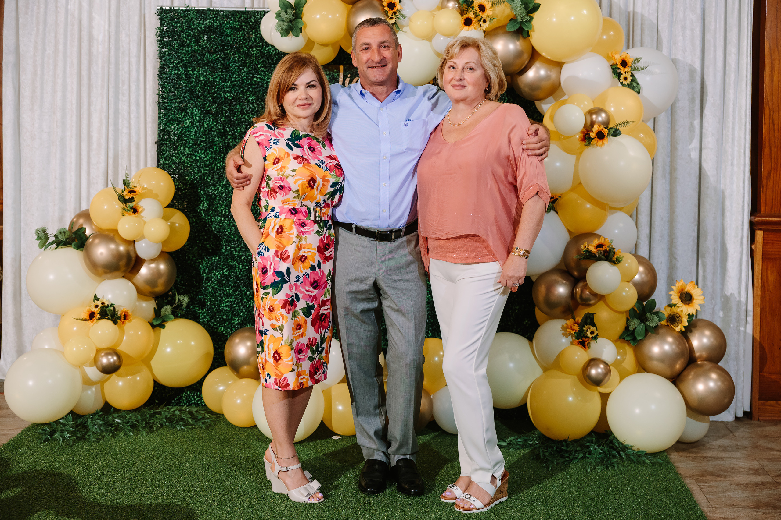 07.10.2022 First birthday. Wedding family event photographer in Chicago Nick Yushevich