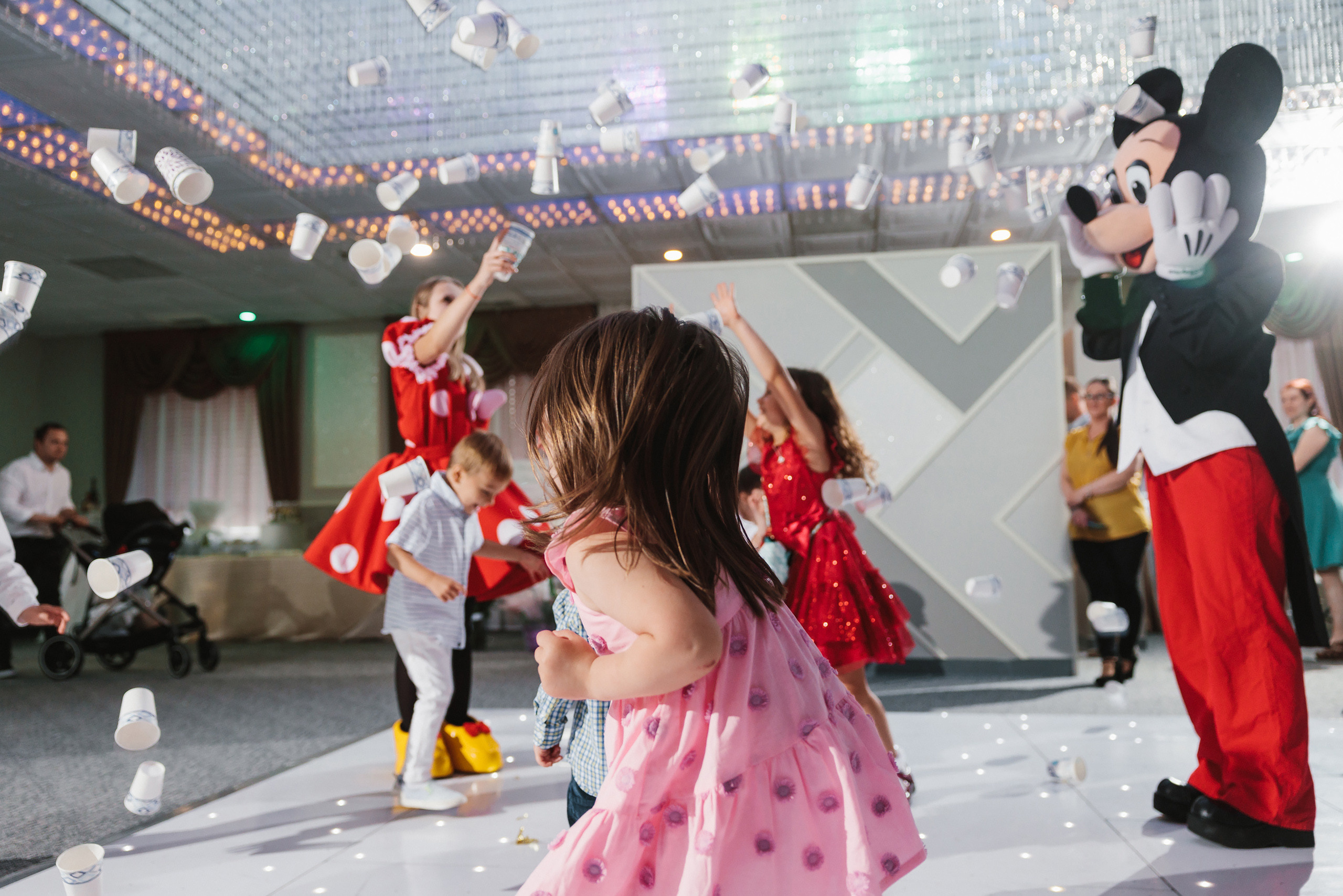 05292022 Cumetria. Wedding family event photographer in Chicago Nick Yushevich