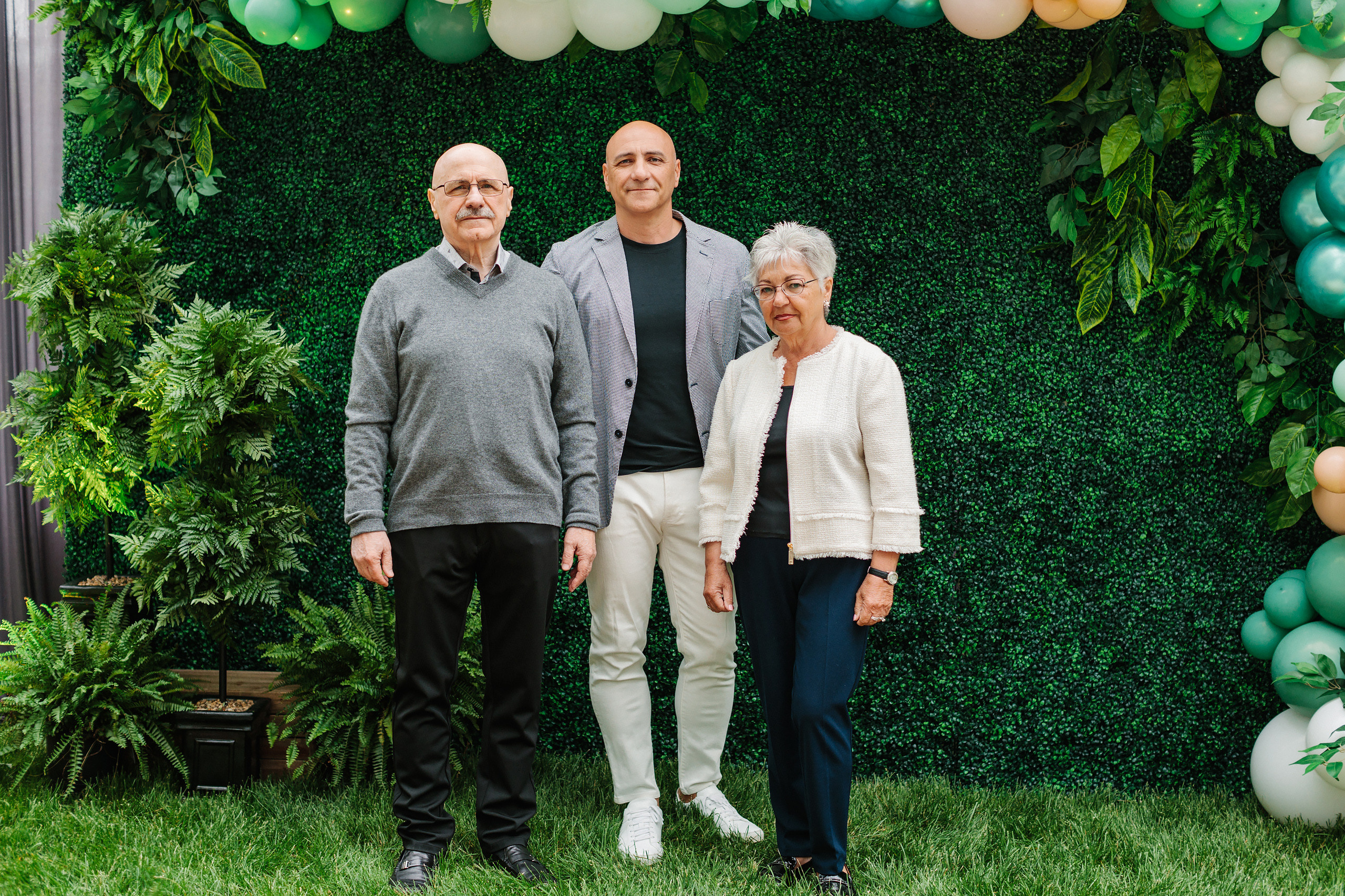 06.04.22 Graduation Party. Wedding family event photographer in Chicago Nick Yushevich