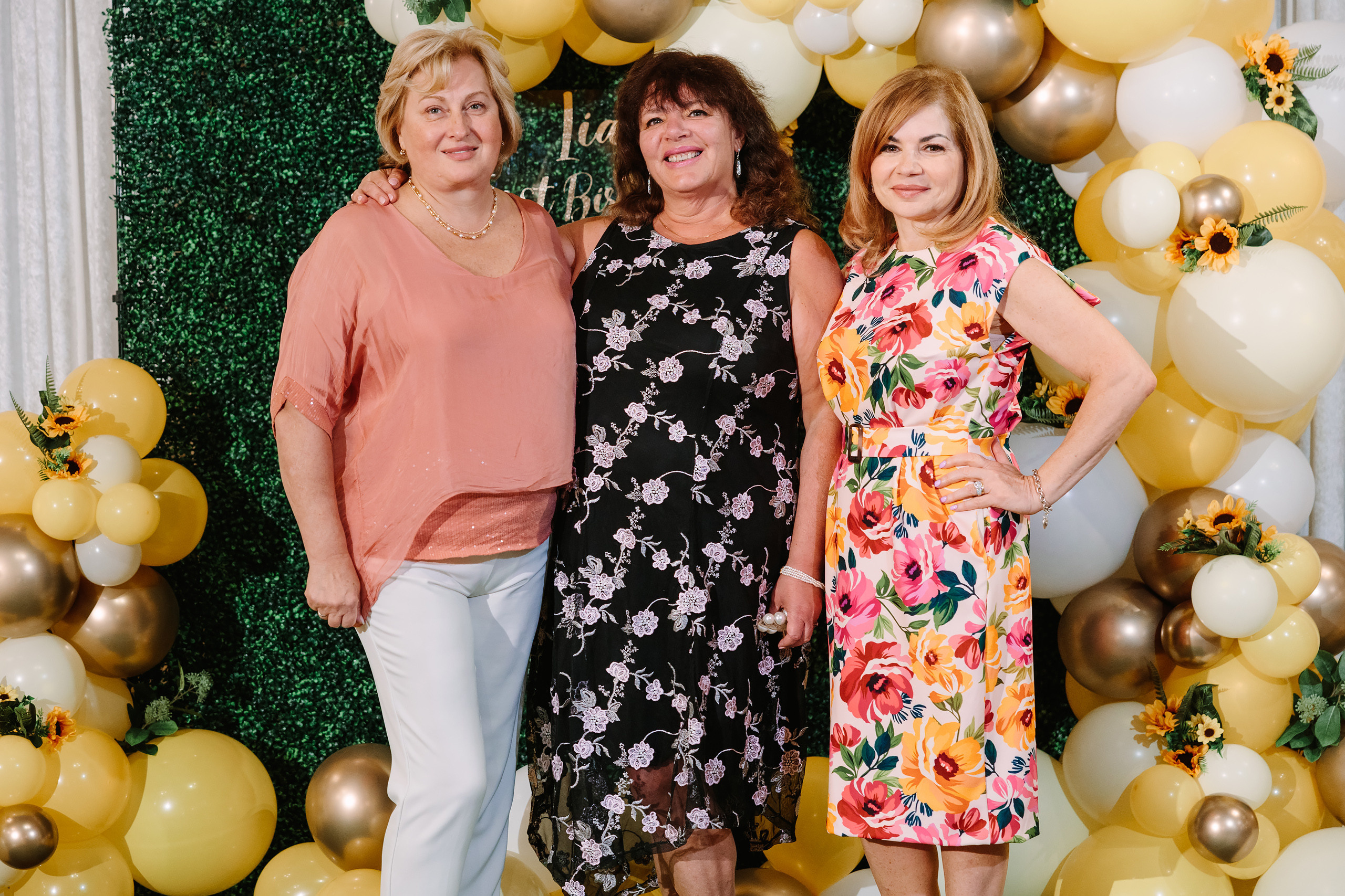 07.10.2022 First birthday. Wedding family event photographer in Chicago Nick Yushevich