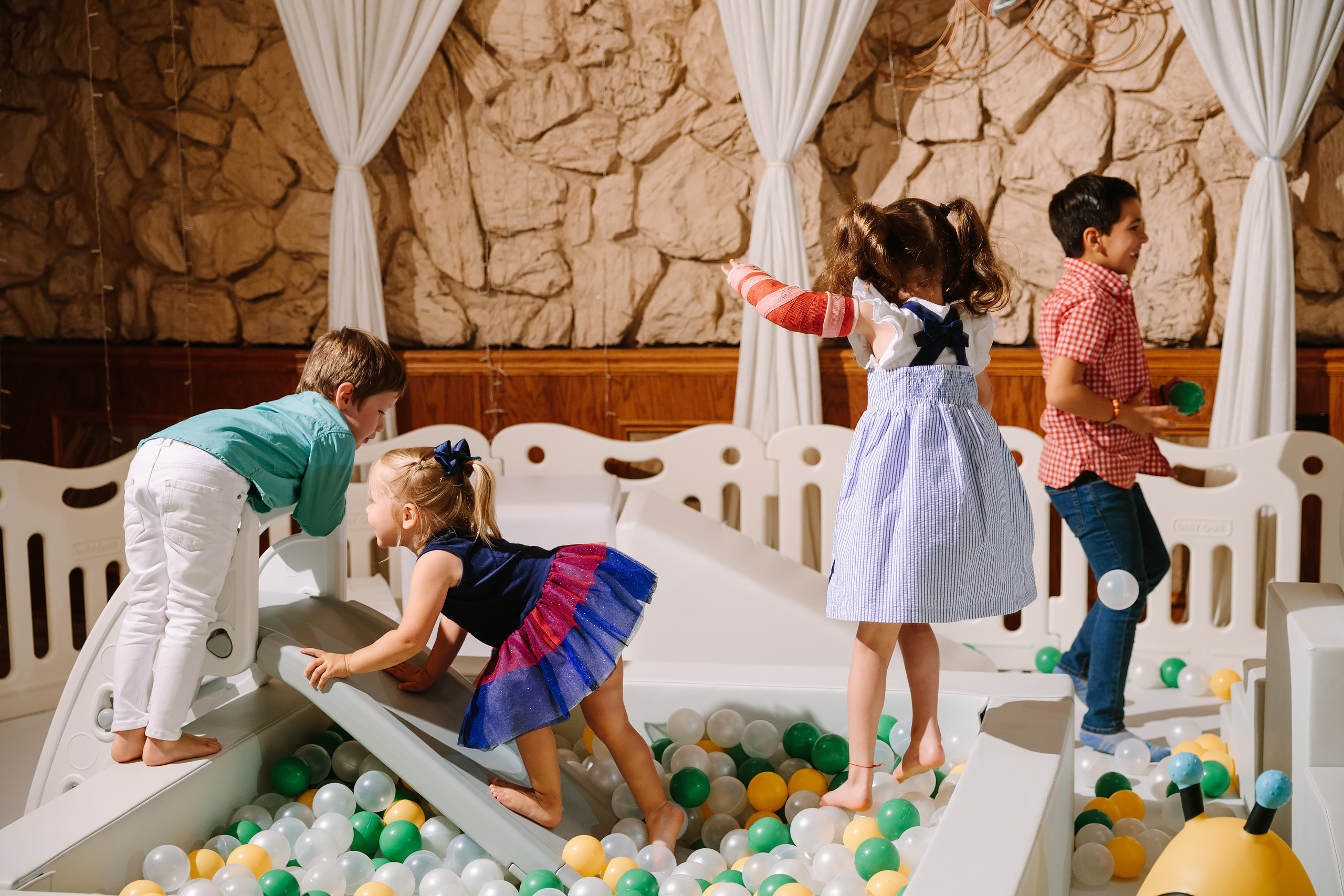 07.10.2022 First birthday. Wedding family event photographer in Chicago Nick Yushevich