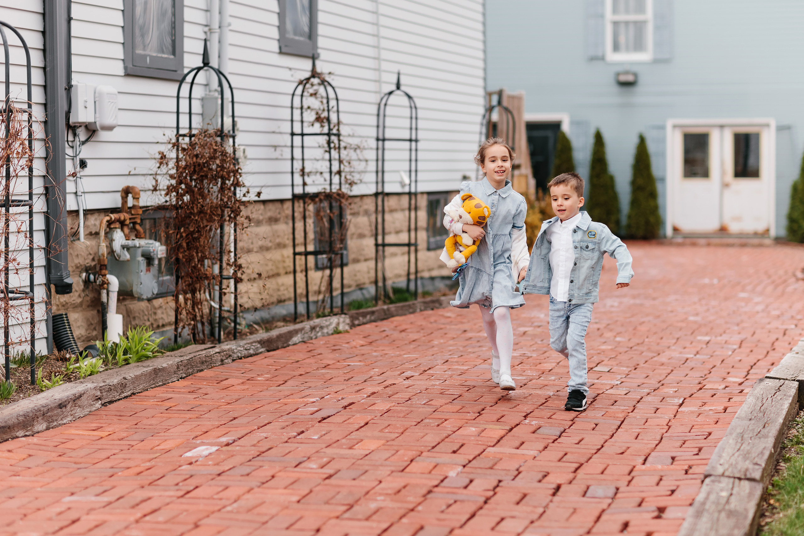 04122022 Family Photoshoot. Wedding family event photographer in Chicago Nick Yushevich