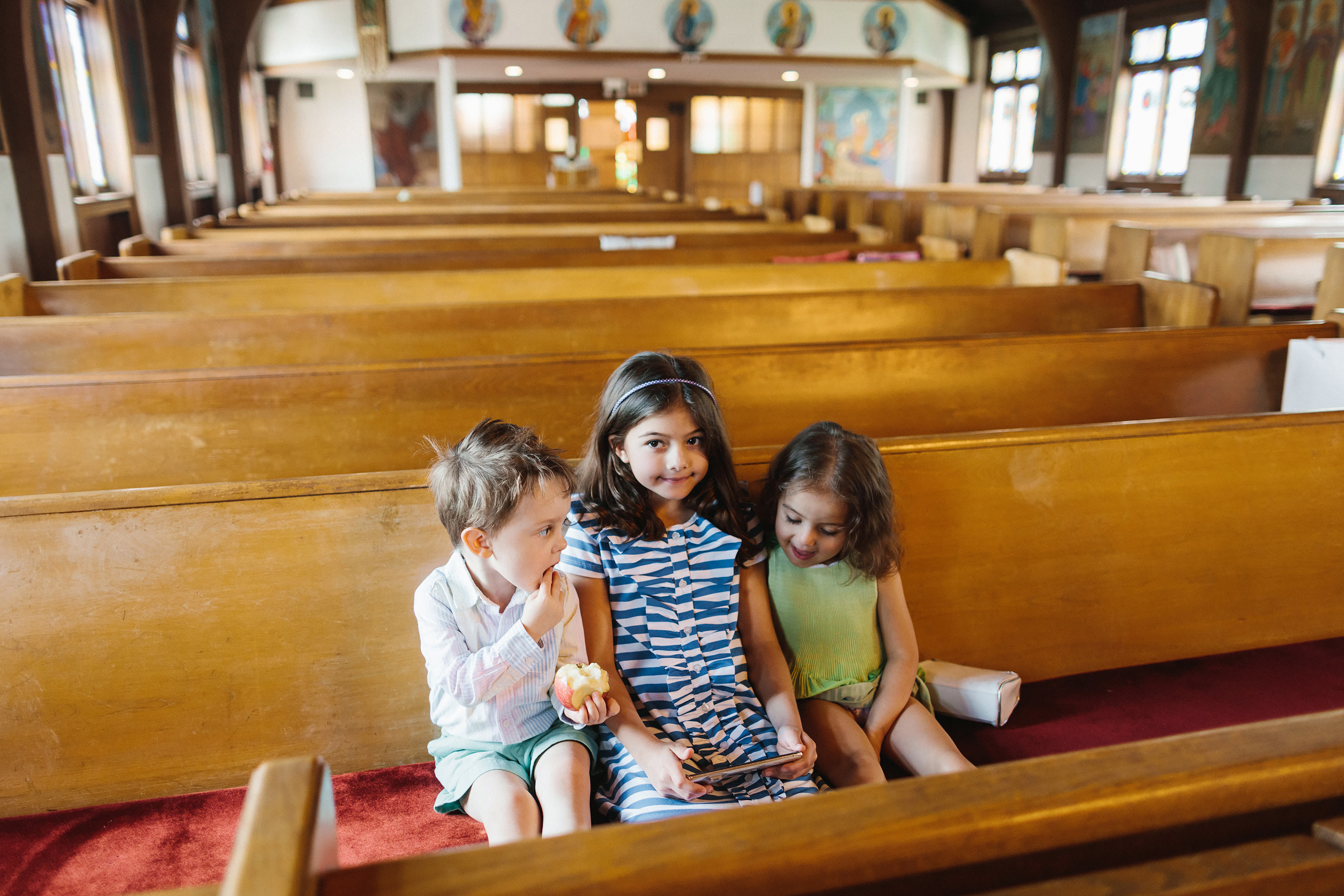 28.05.22 Family Photoshoot and Christening. Wedding family event photographer in Chicago Nick Yushevich