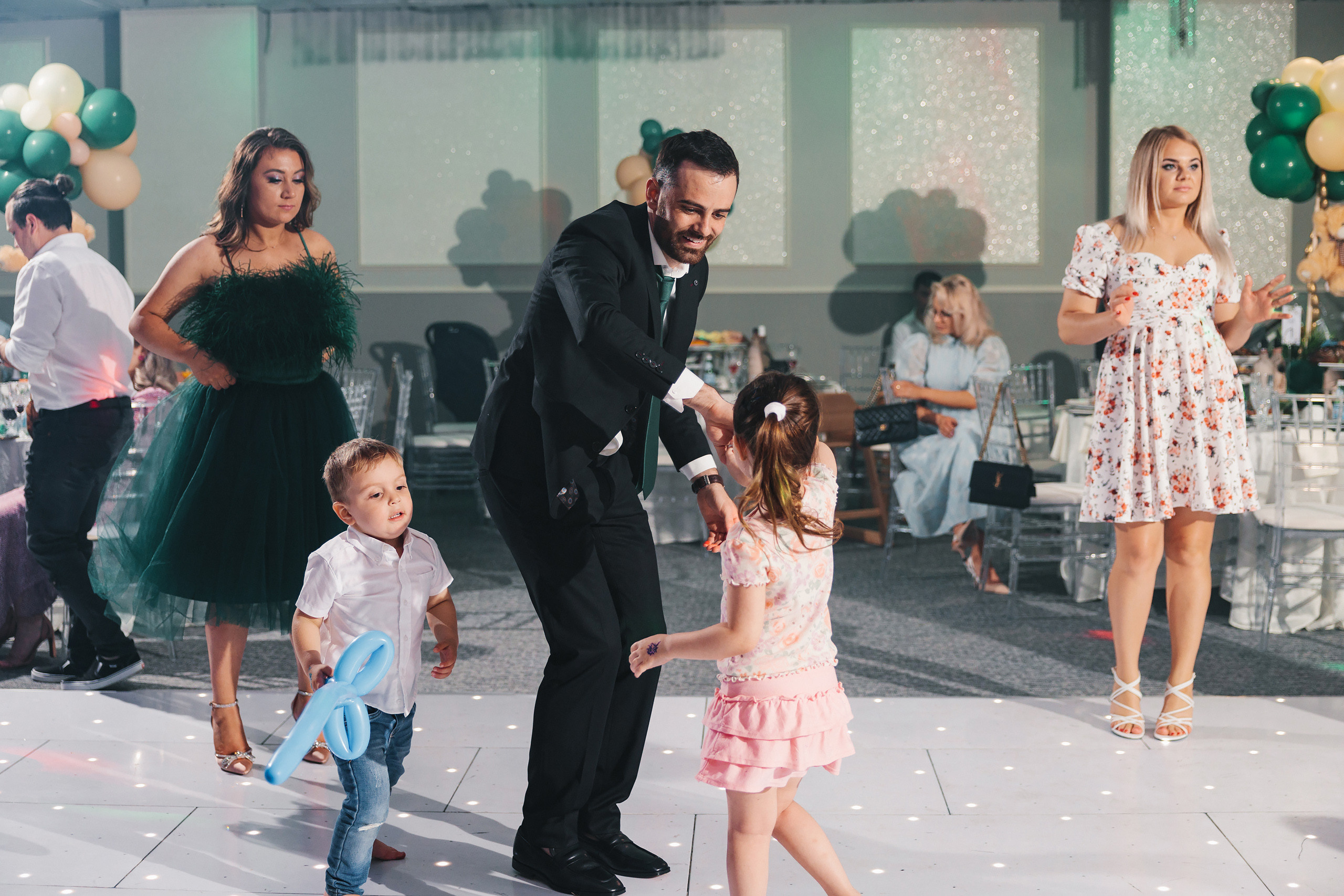 05292022 Cumetria. Wedding family event photographer in Chicago Nick Yushevich