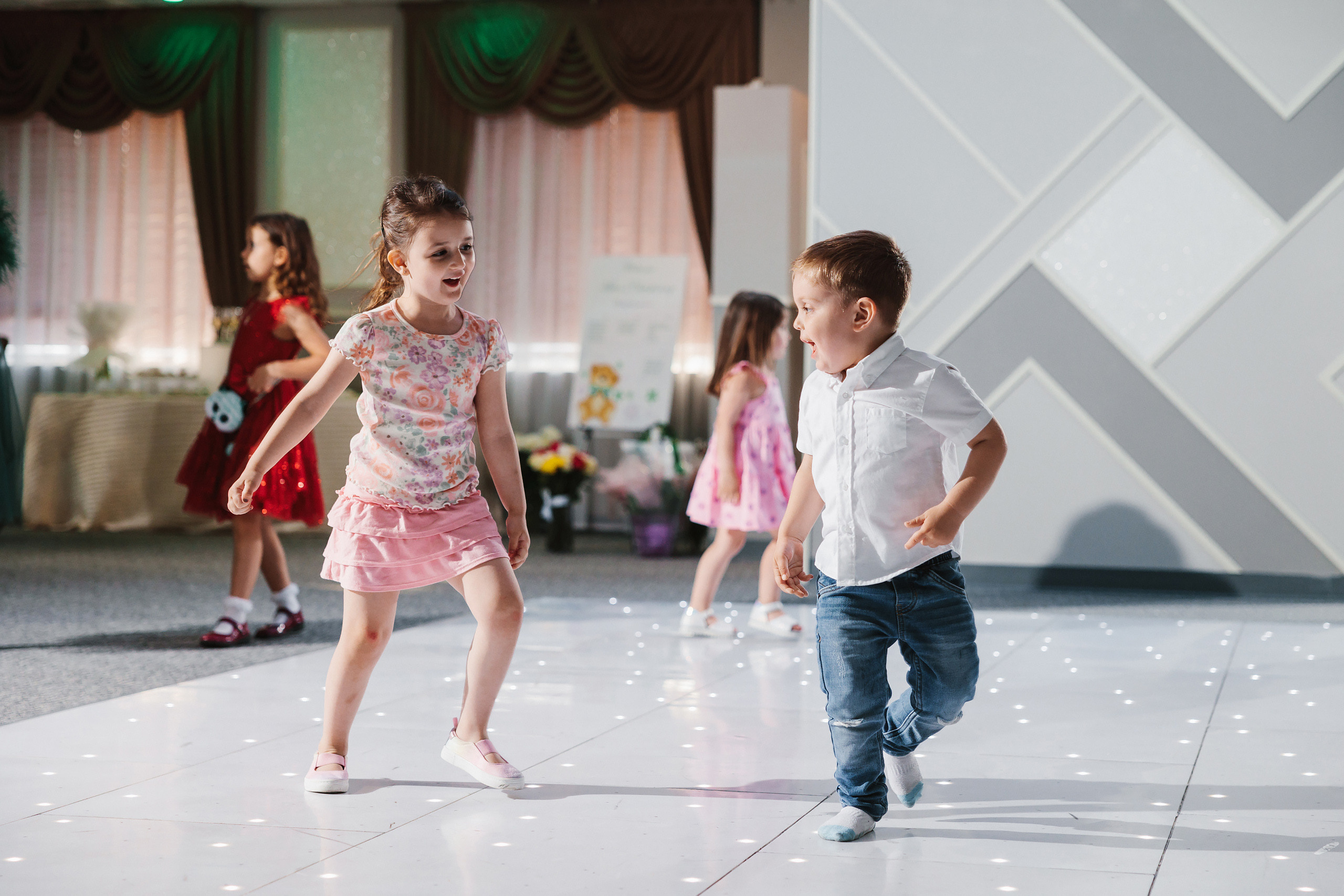 05292022 Cumetria. Wedding family event photographer in Chicago Nick Yushevich