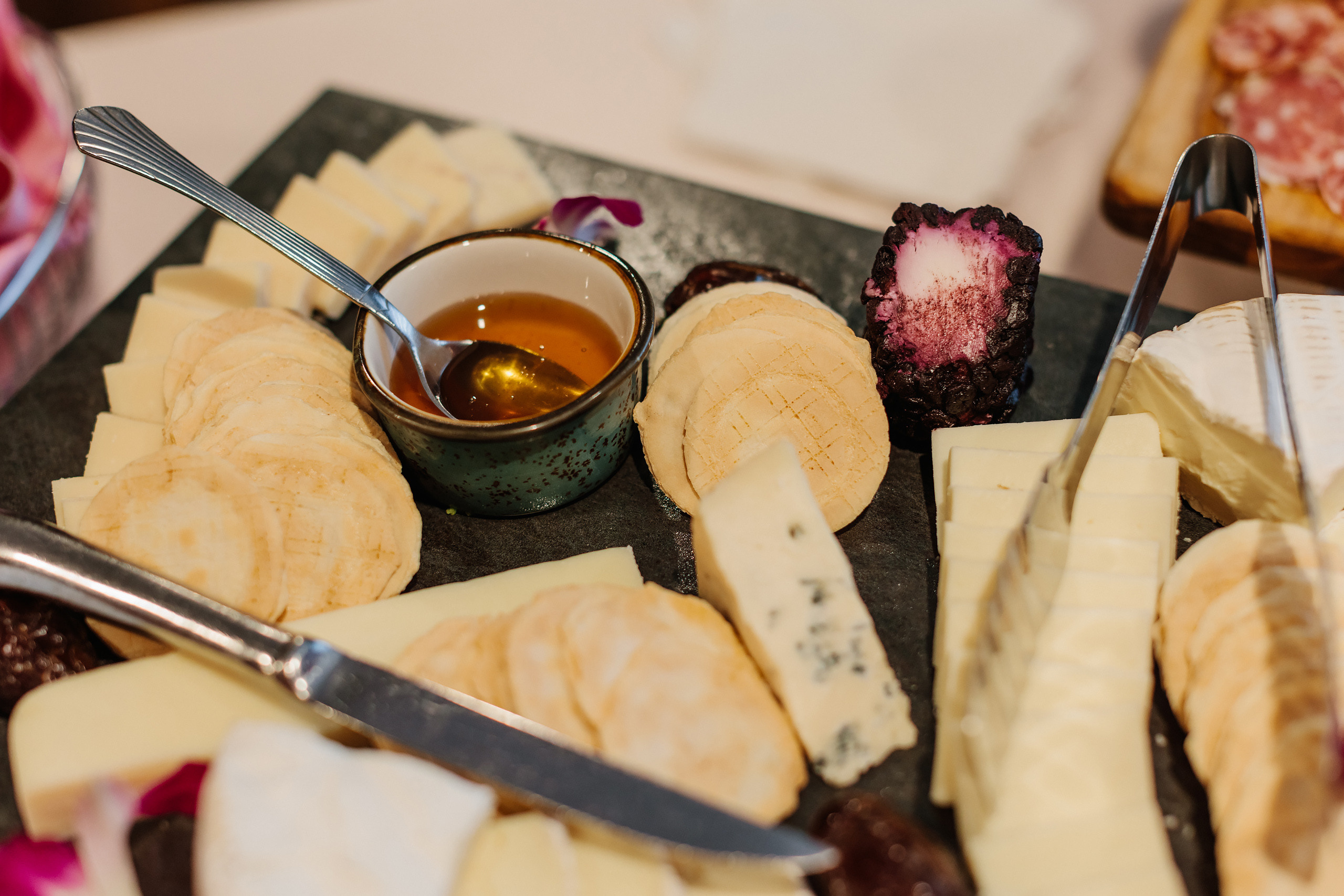 06.11.2022 Anniversary Party. Wedding family event photographer in Chicago Nick Yushevich