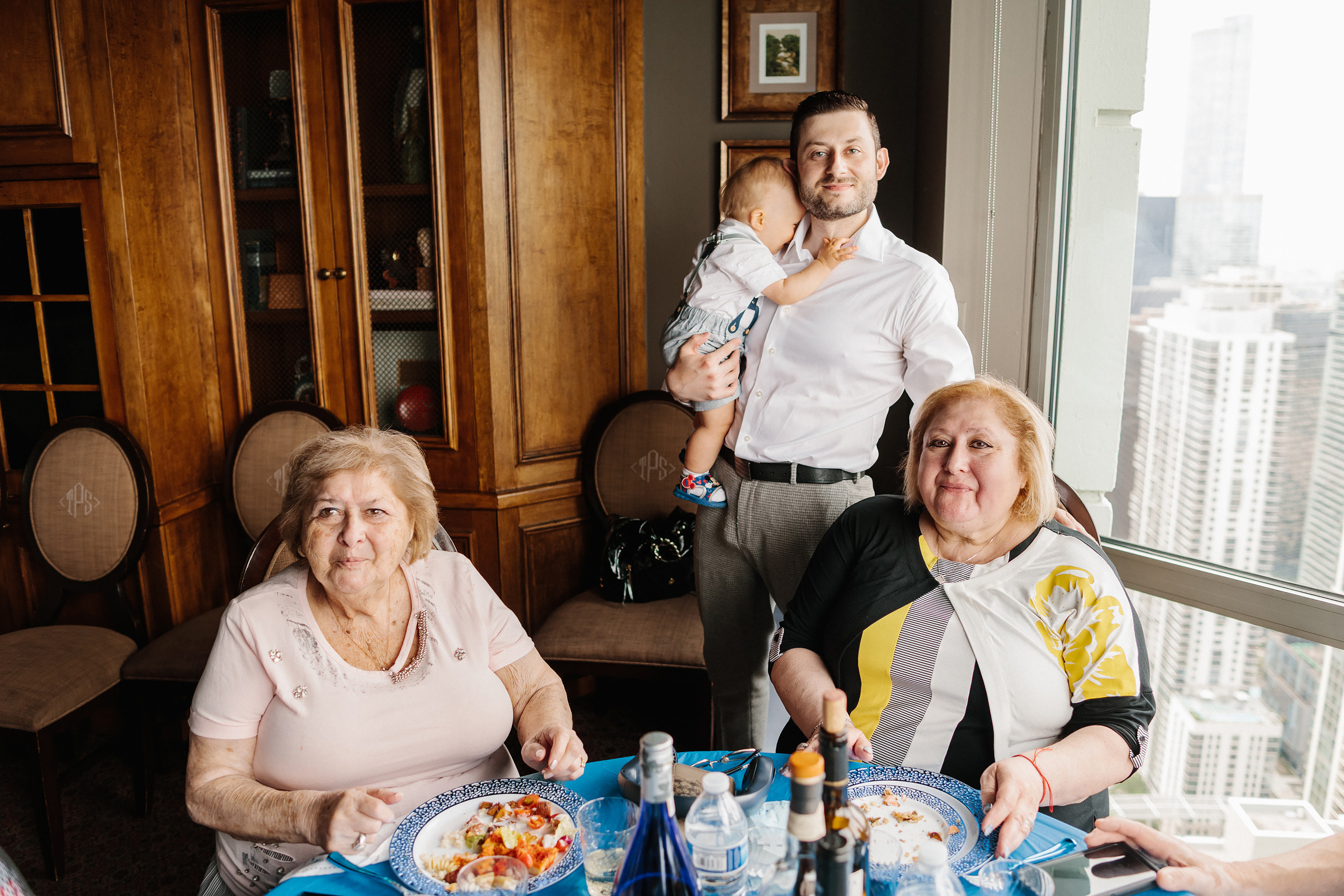 06.11.2022 First birthday. Wedding family event photographer in Chicago Nick Yushevich